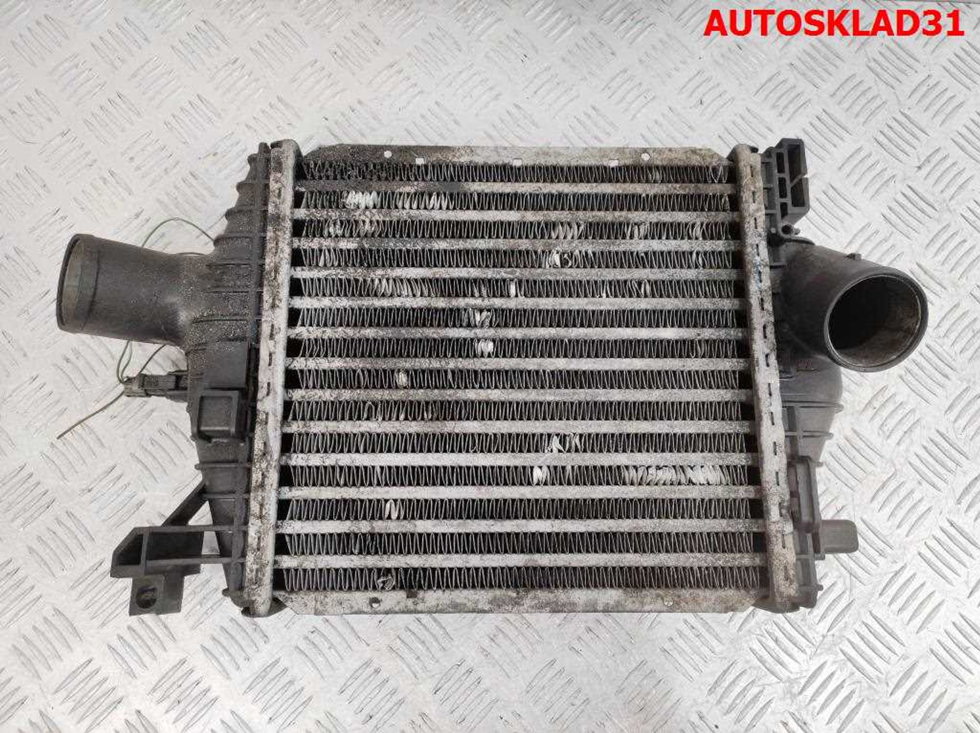 Интеркулер Mercedes Vito W638 2,2 Дизель 6385012901, 3000 рублей, Дубовое
