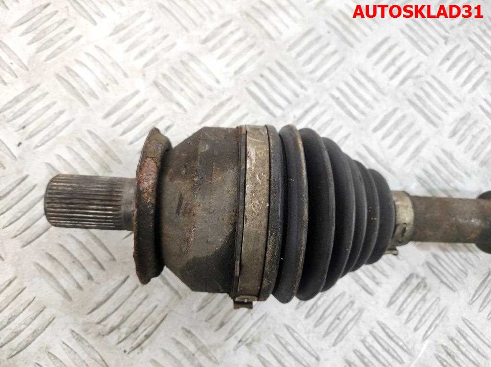 Полуось передняя левая под болт Mazda 3 BK 2,0 LF Бензин МКПП, 10000 рублей, Дубовое