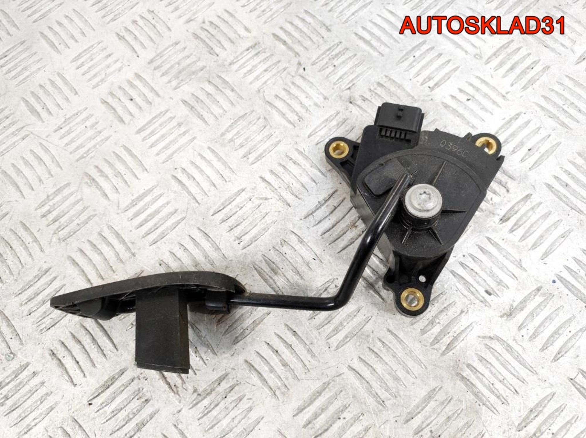 Педаль газа Nissan Note E11 1,4 CR14DE 18002AX700, 1400 рублей, Дубовое