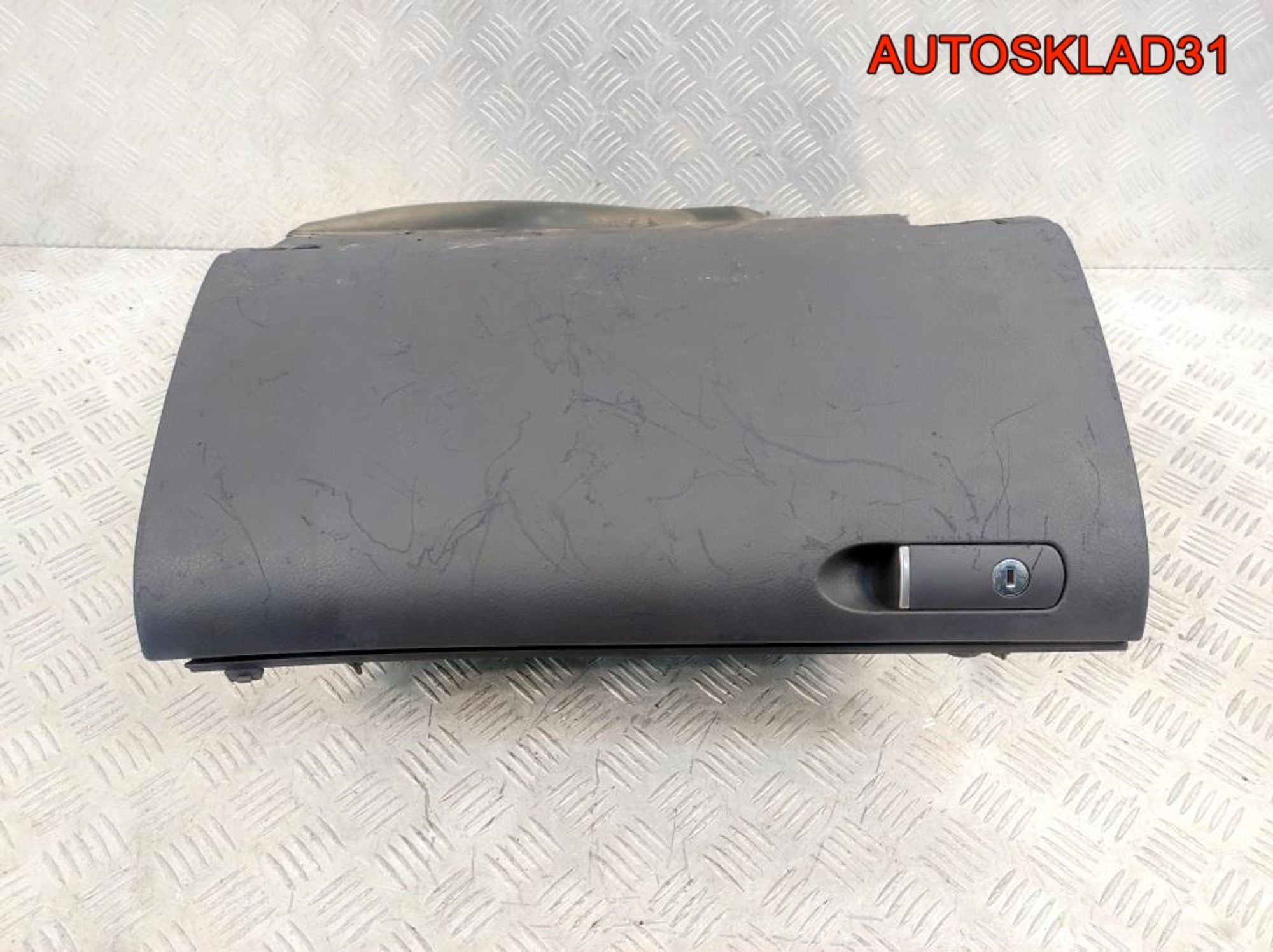 Бардачок Audi A4 B6 8E1857035, 10000 рублей, Дубовое