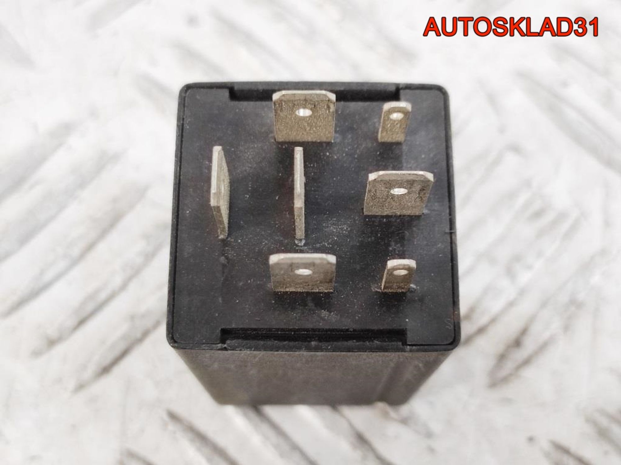 Реле обогрева заднего стекла Skoda Superb 3U0959627, 600 рублей, Дубовое