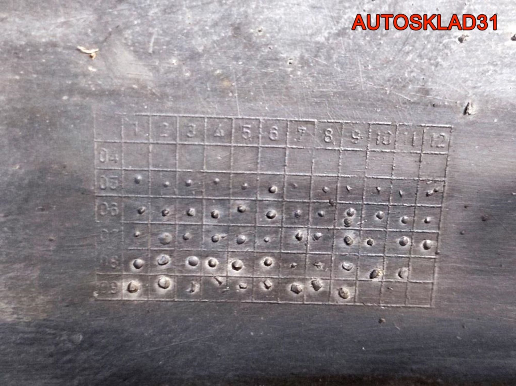 Локер передний правый Ford Focus 1 2M5116114AB, 1300 рублей, Дубовое