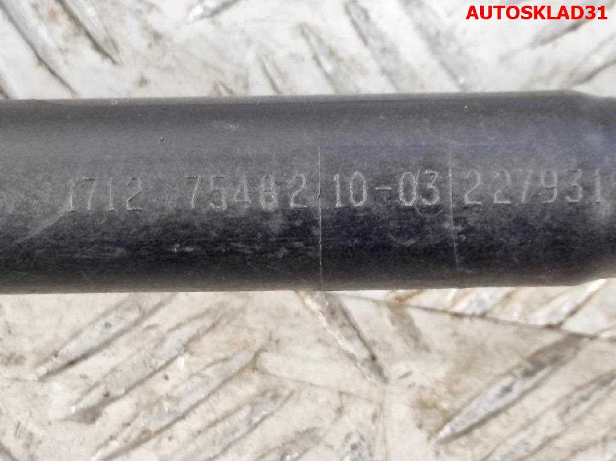 Трубка охлаждающей жидкости BMW E90 2,0 Бензин 17127548210, 3000 рублей, Дубовое