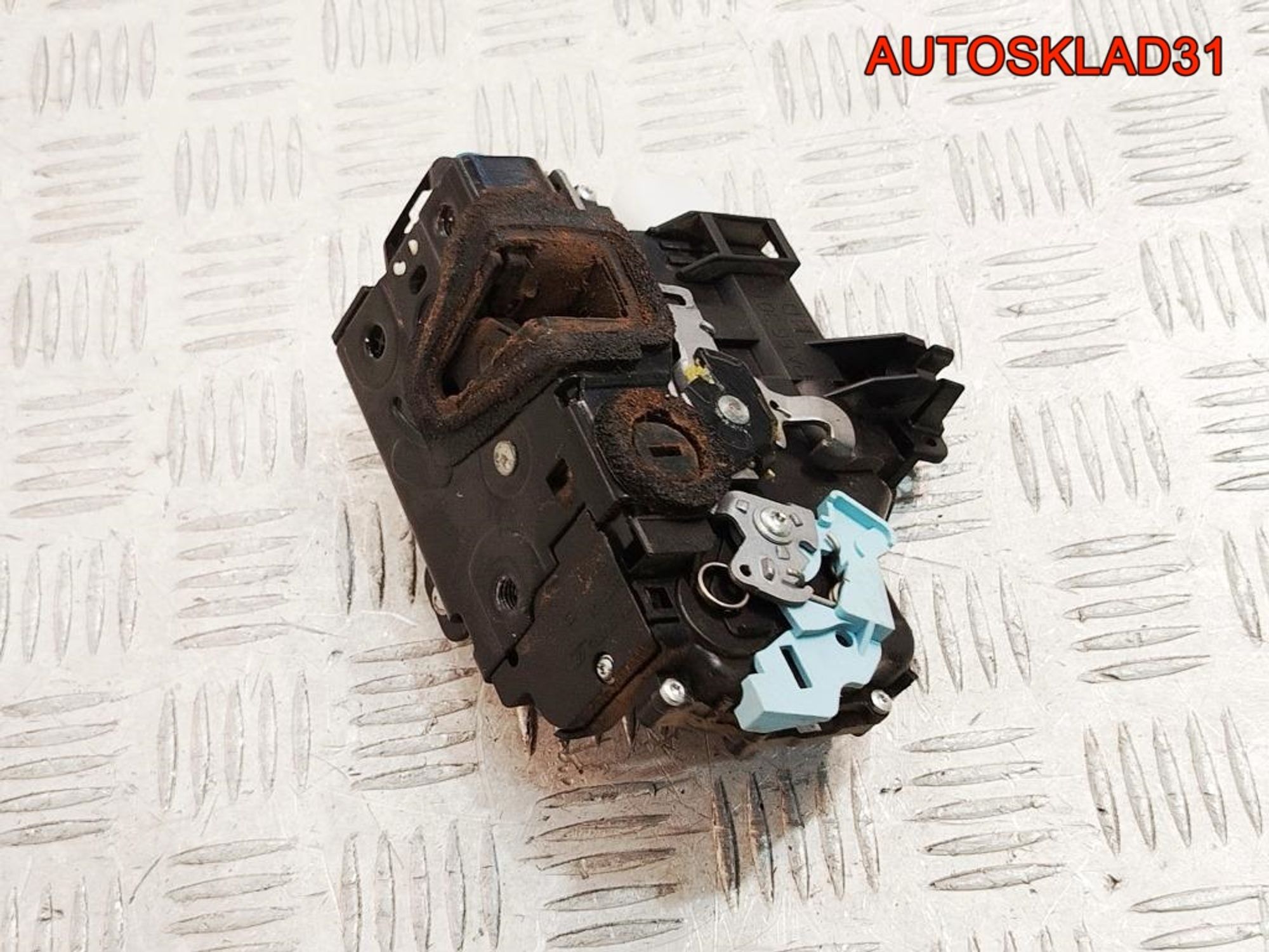 Замок двери задней правой Skoda Roomster 5J7839016C, 3000 рублей, Дубовое