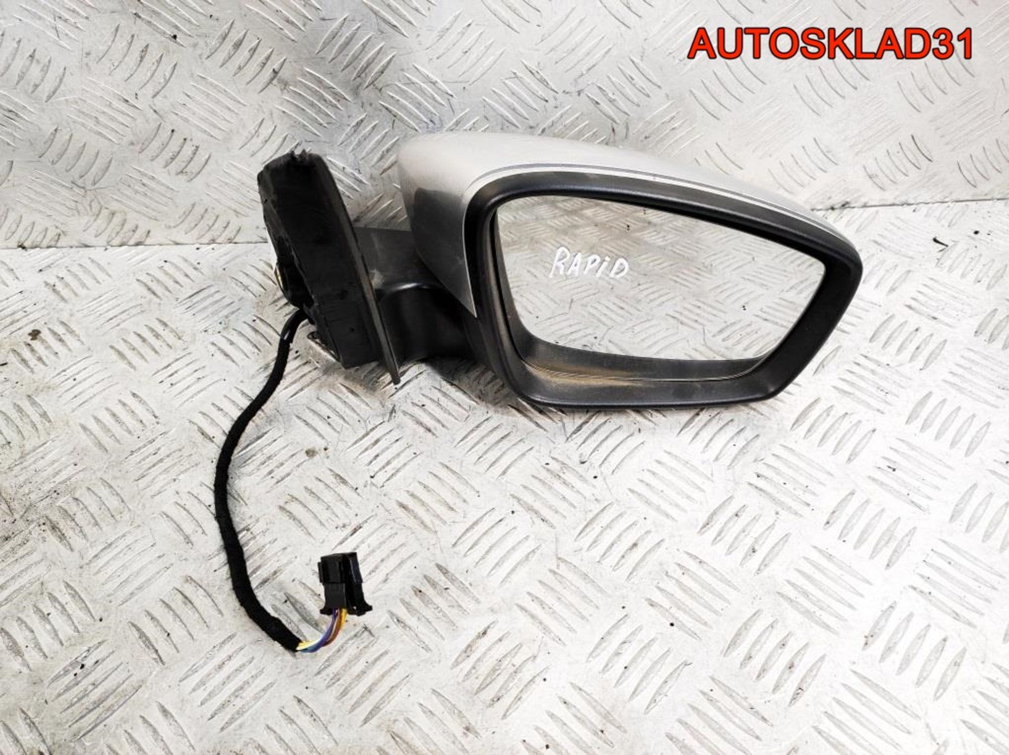 Зеркало правое Skoda Rapid 5JB857408K, 5400 рублей, Дубовое