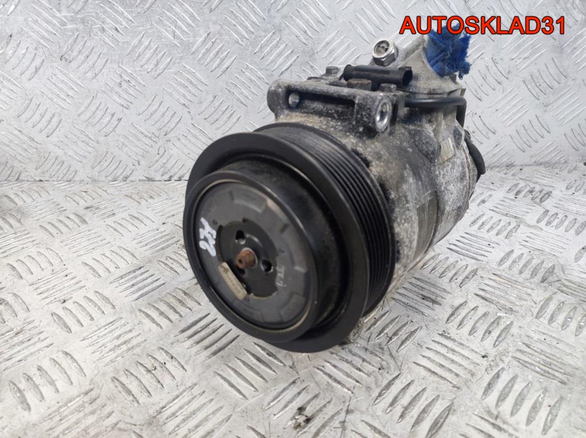 https://ycs.partsauto.market/partsauto-images/thmbs/userImages/edda01b21c13eaa6671738306aa09410/part/b8a06172-1288-429b-ae34-3738d305c5d2_1718609664379.jpg