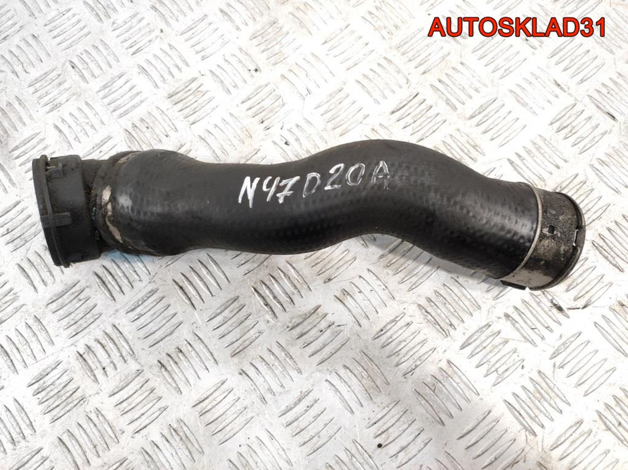 Патрубок интеркулера BMW E90 2.0 N47D20A Дизель, 2000 рублей, Дубовое