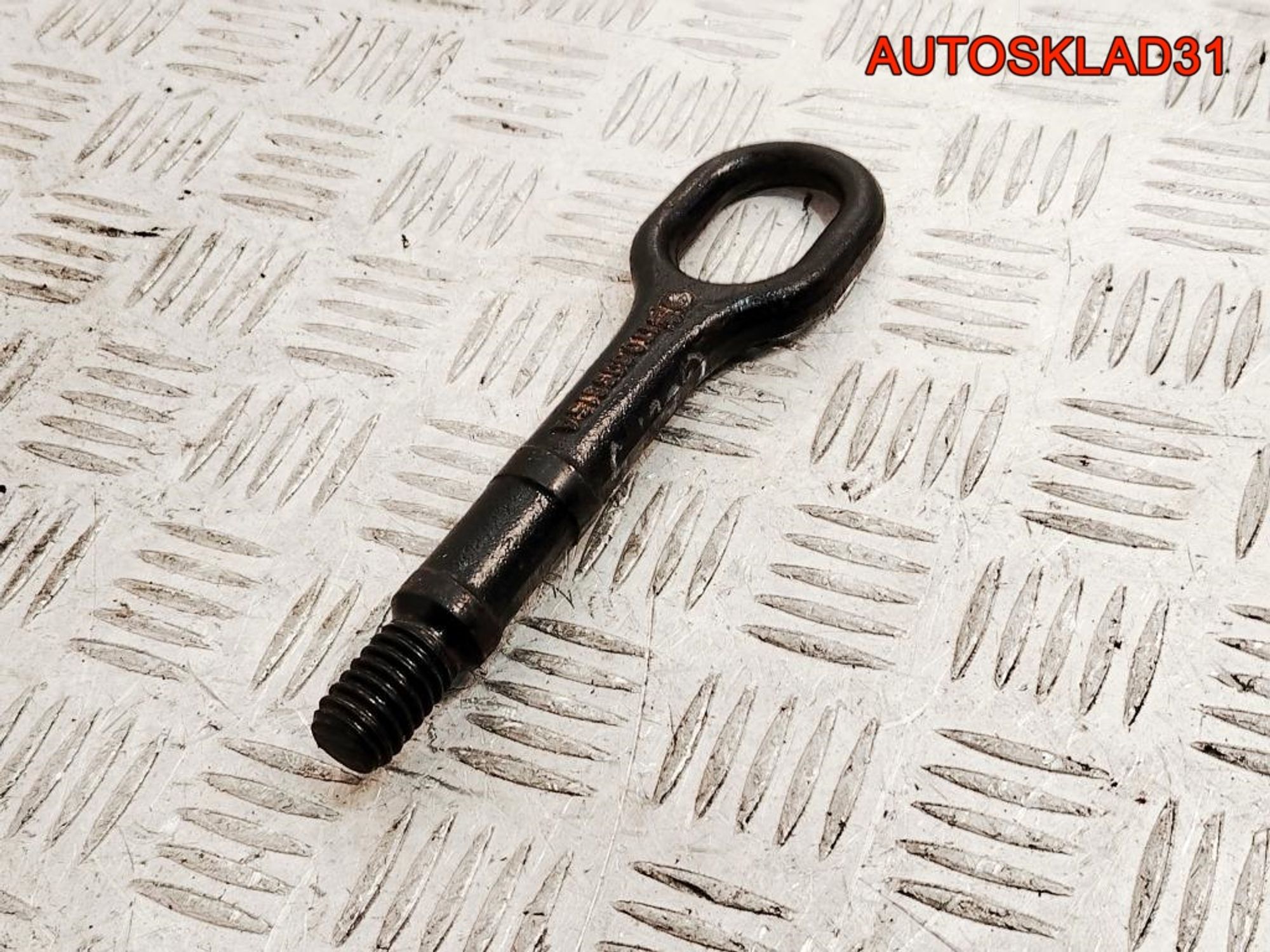 Крюк буксировочный Audi A3 8P 1T0805615A, 1500 рублей, Дубовое