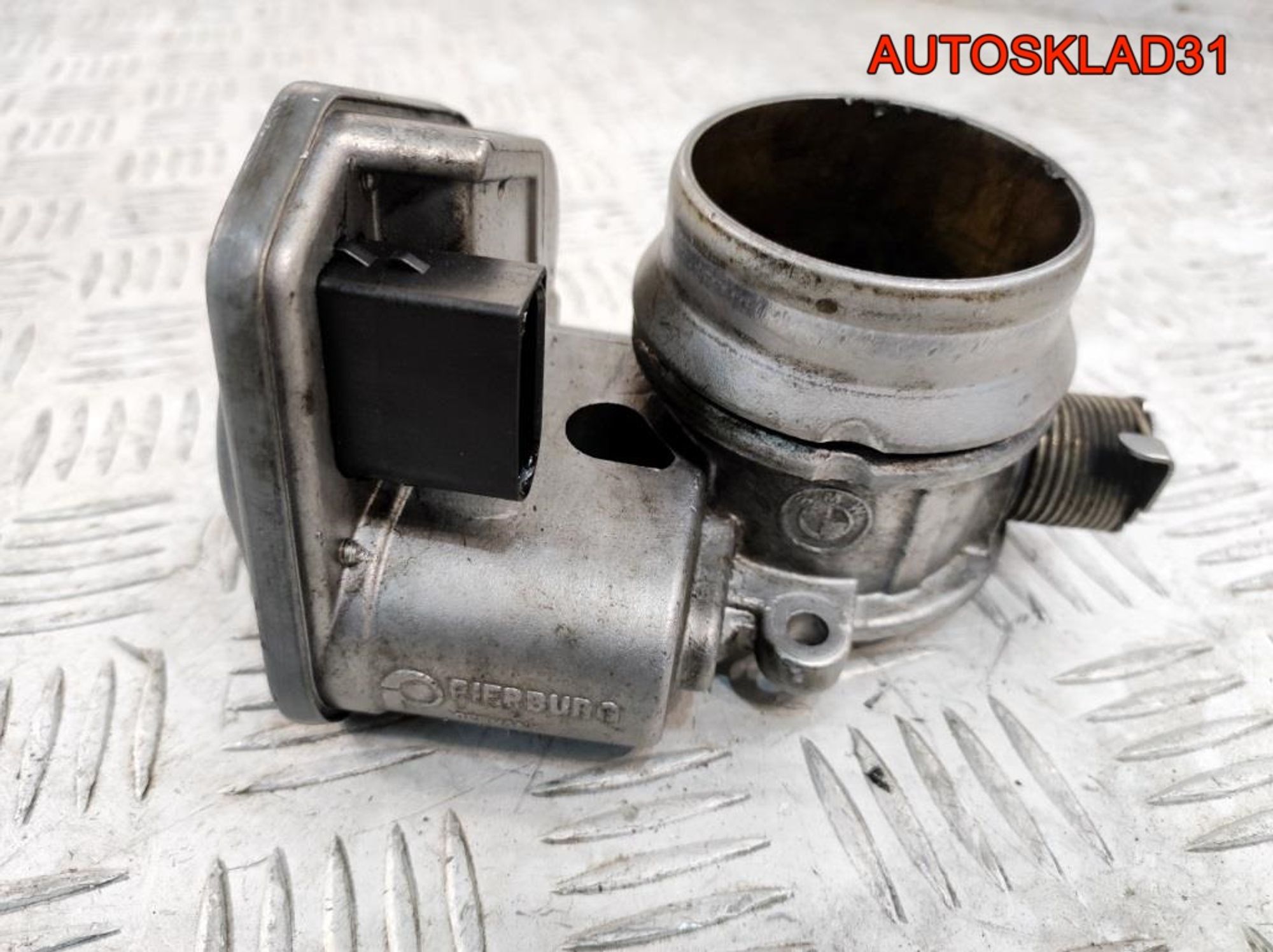 Заслонка дроссельная BMW E90 2.0 N47D20A 13547804373, 1500 рублей, Дубовое