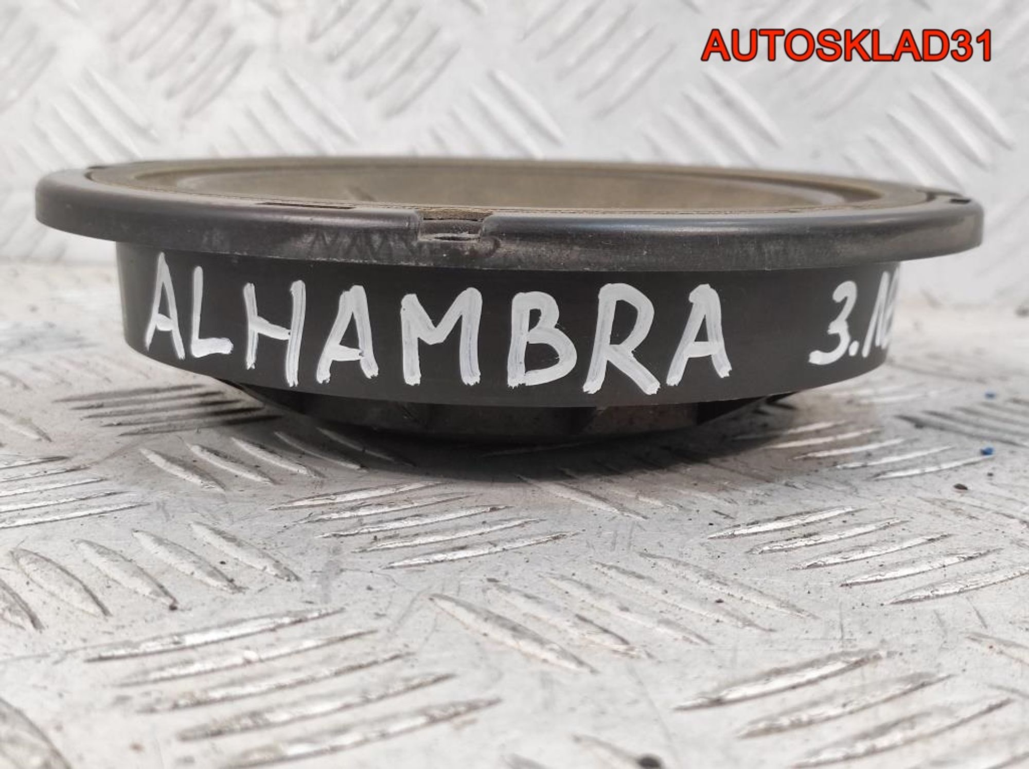 Динамик задник левый Seat Alhambra 7M0035411E, 500 рублей, Дубовое