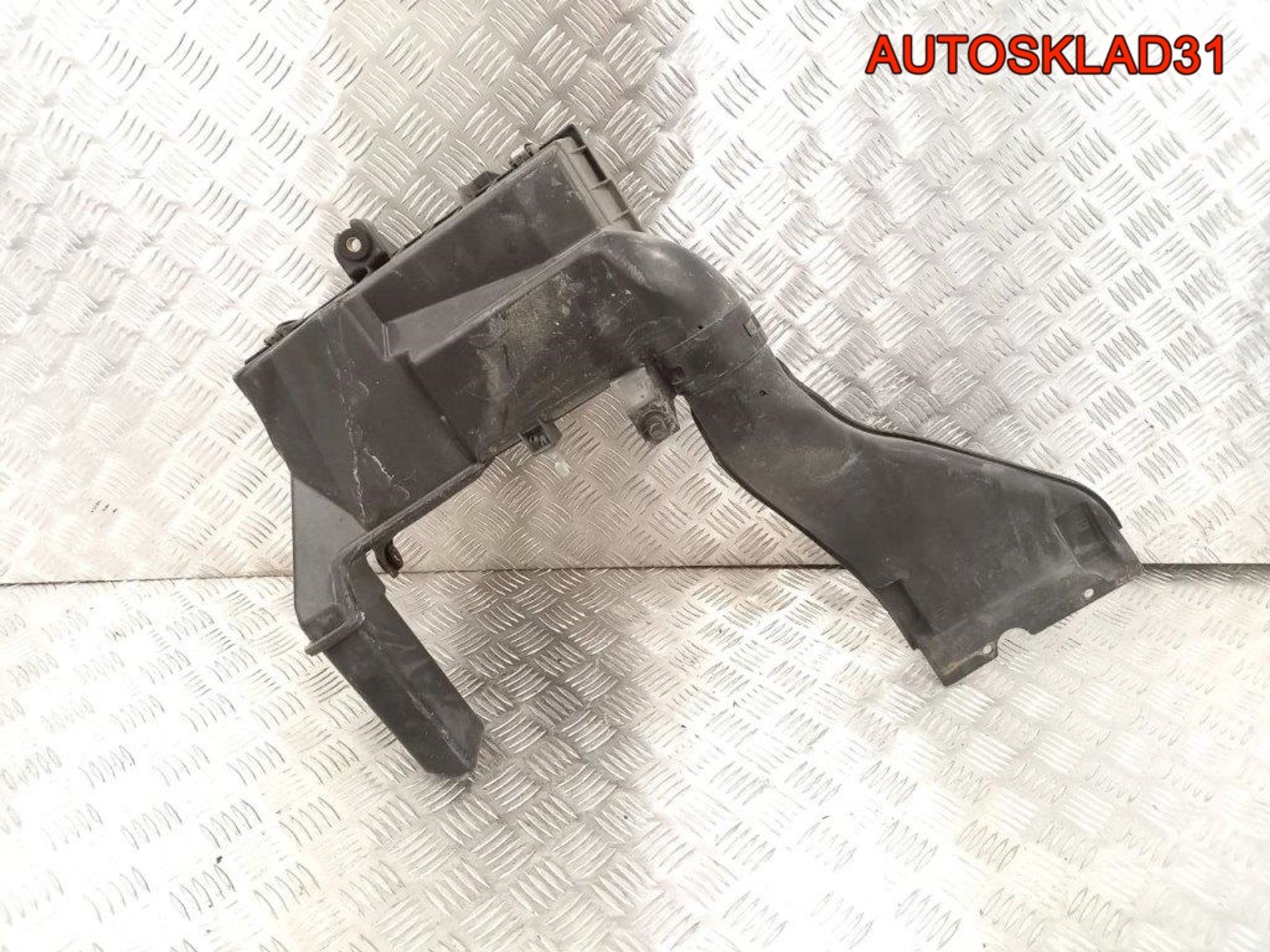 Корпус воздушного фильтра Mitsubishi Carisma 4G93, 1400 рублей, Дубовое