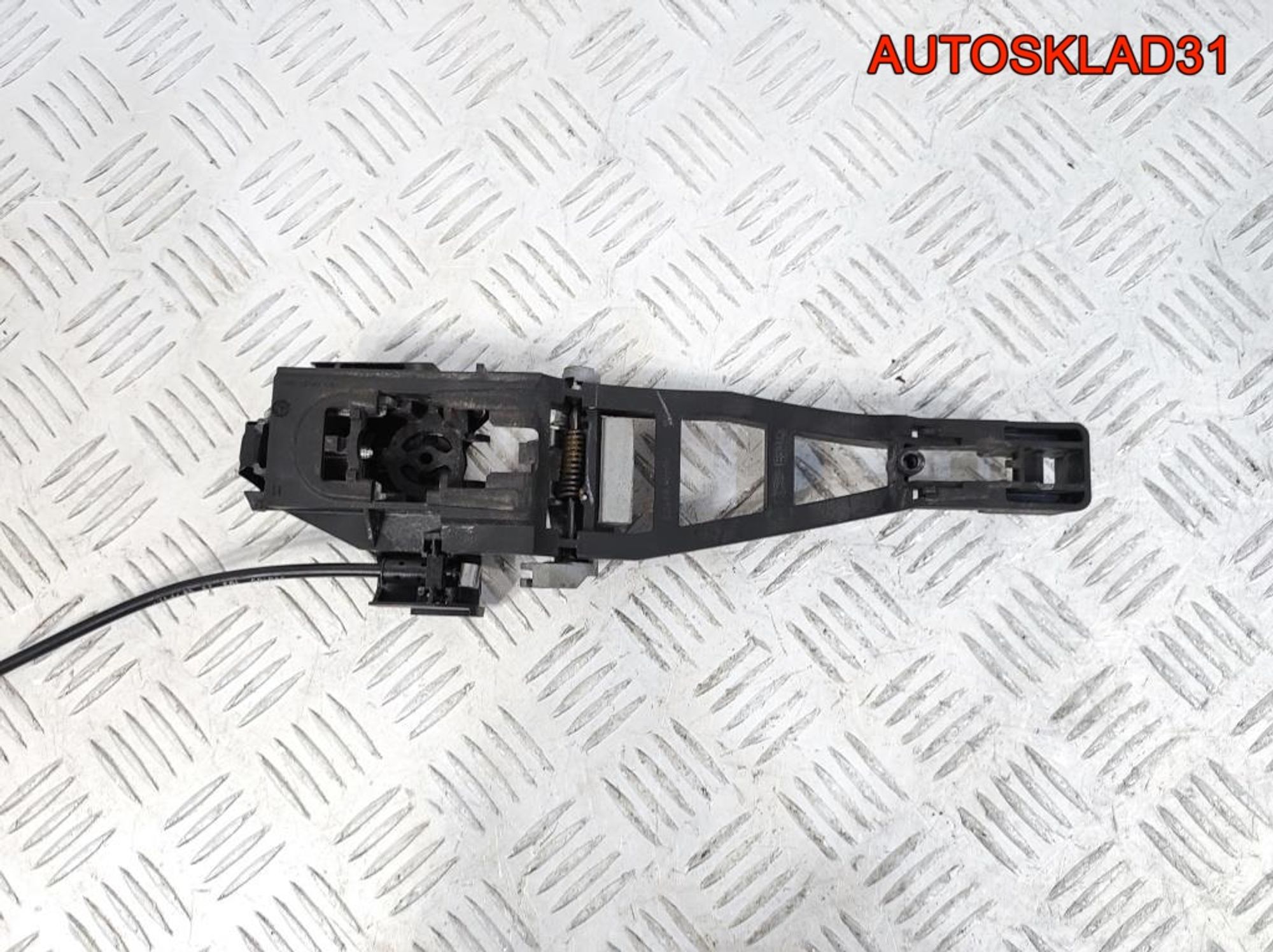 Кронштейн ручки двери Ford Focus 2 3M51R224A37BF, 500 рублей, Дубовое