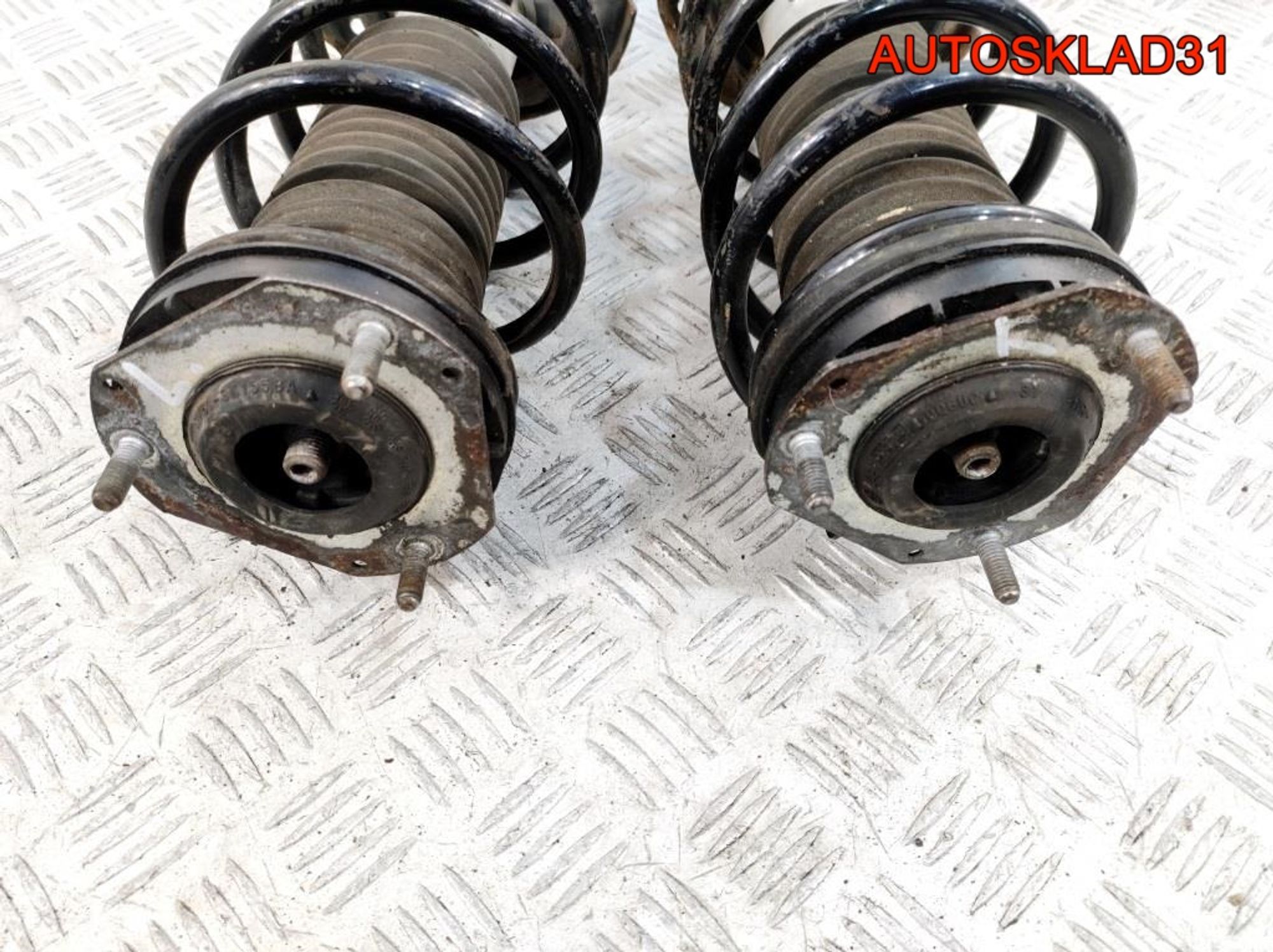 Амортизатор передний комплект Ford Fiesta 6 1713956, 5000 рублей, Дубовое