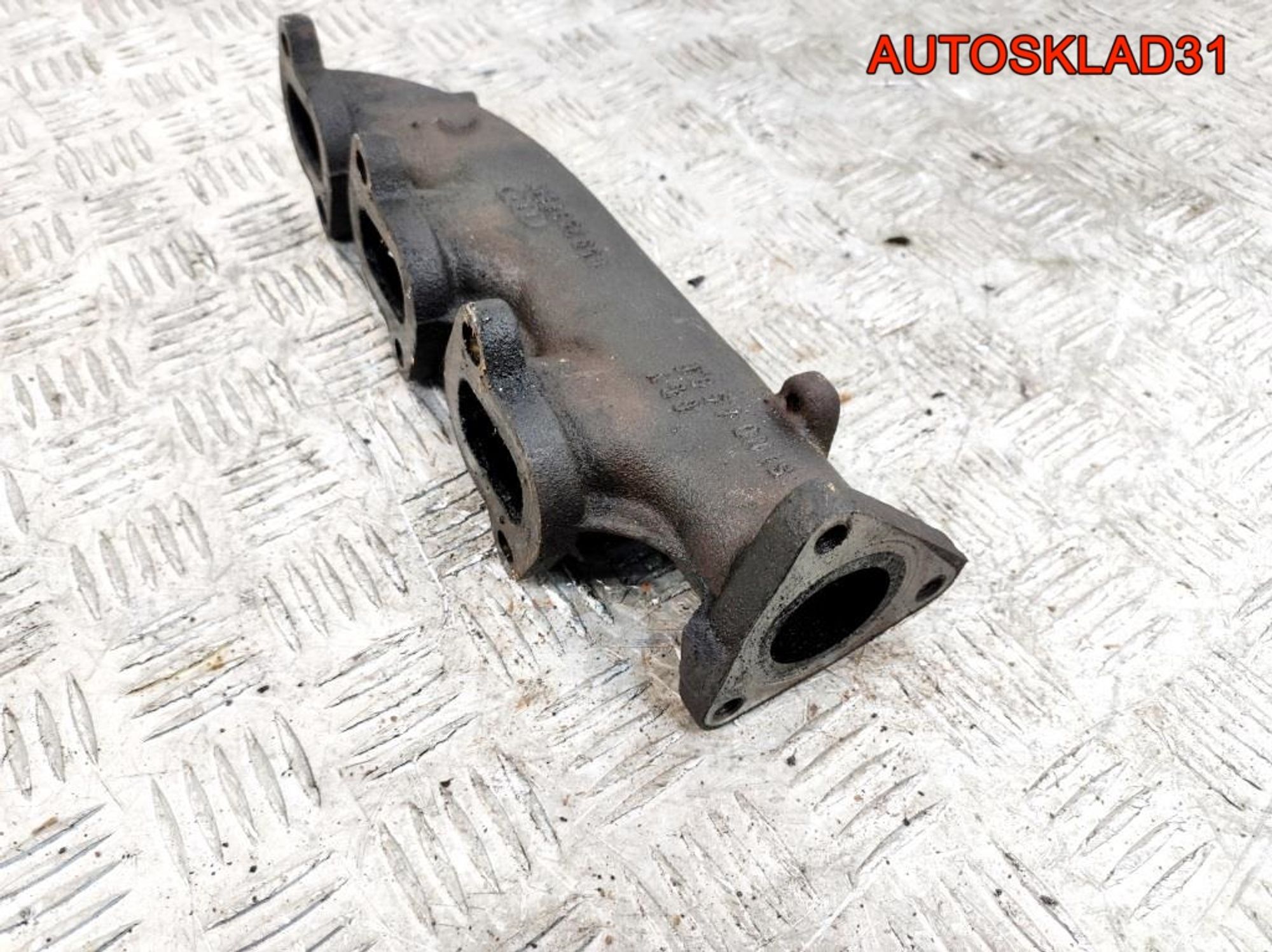 Коллектор выпускной Audi A4 B7 3.0 ASB Дизель 059253033P, 600 рублей, Дубовое