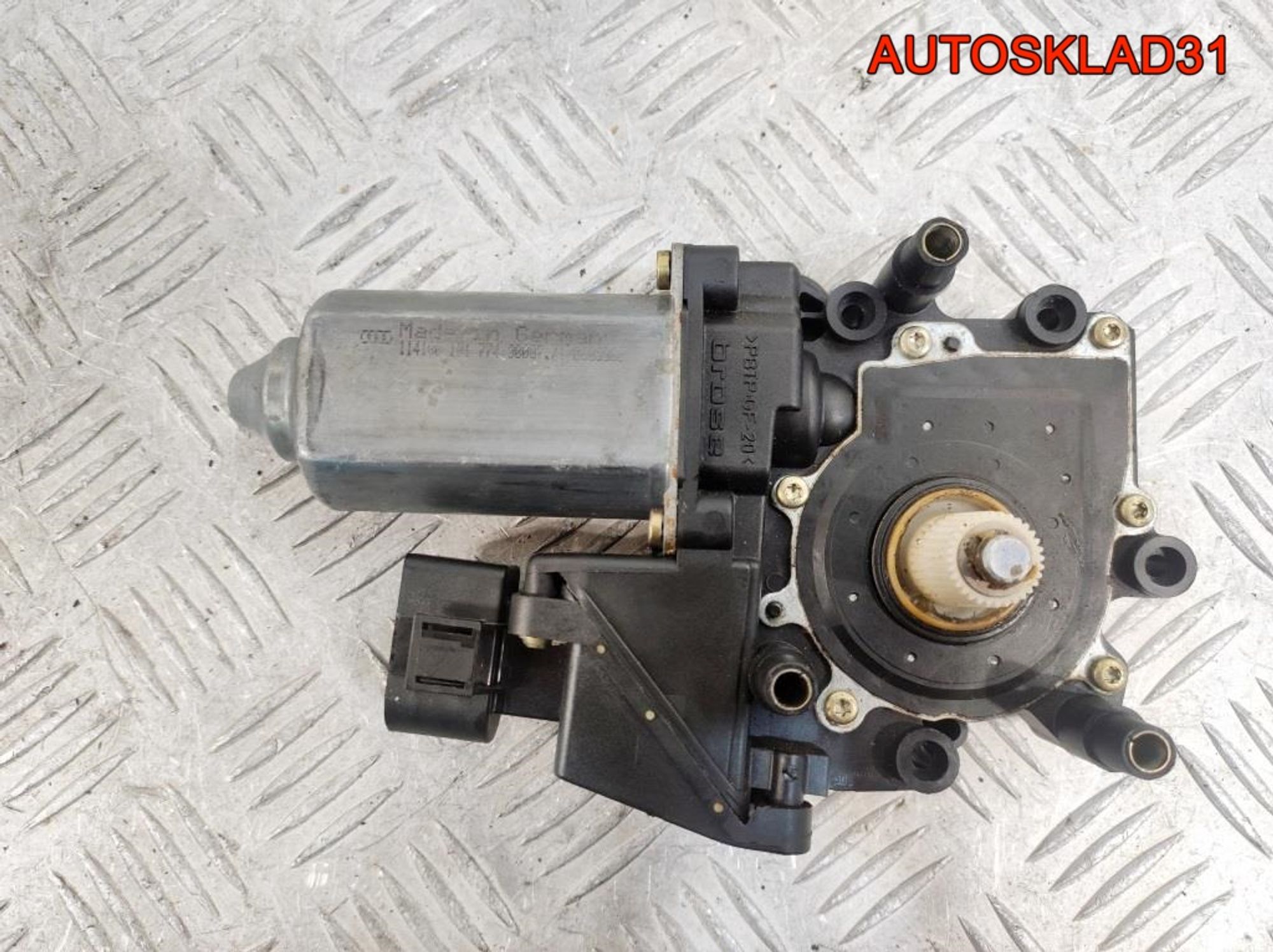 Моторчик стеклоподъемника п/п Audi A3 8L3959802, 800 рублей, Дубовое