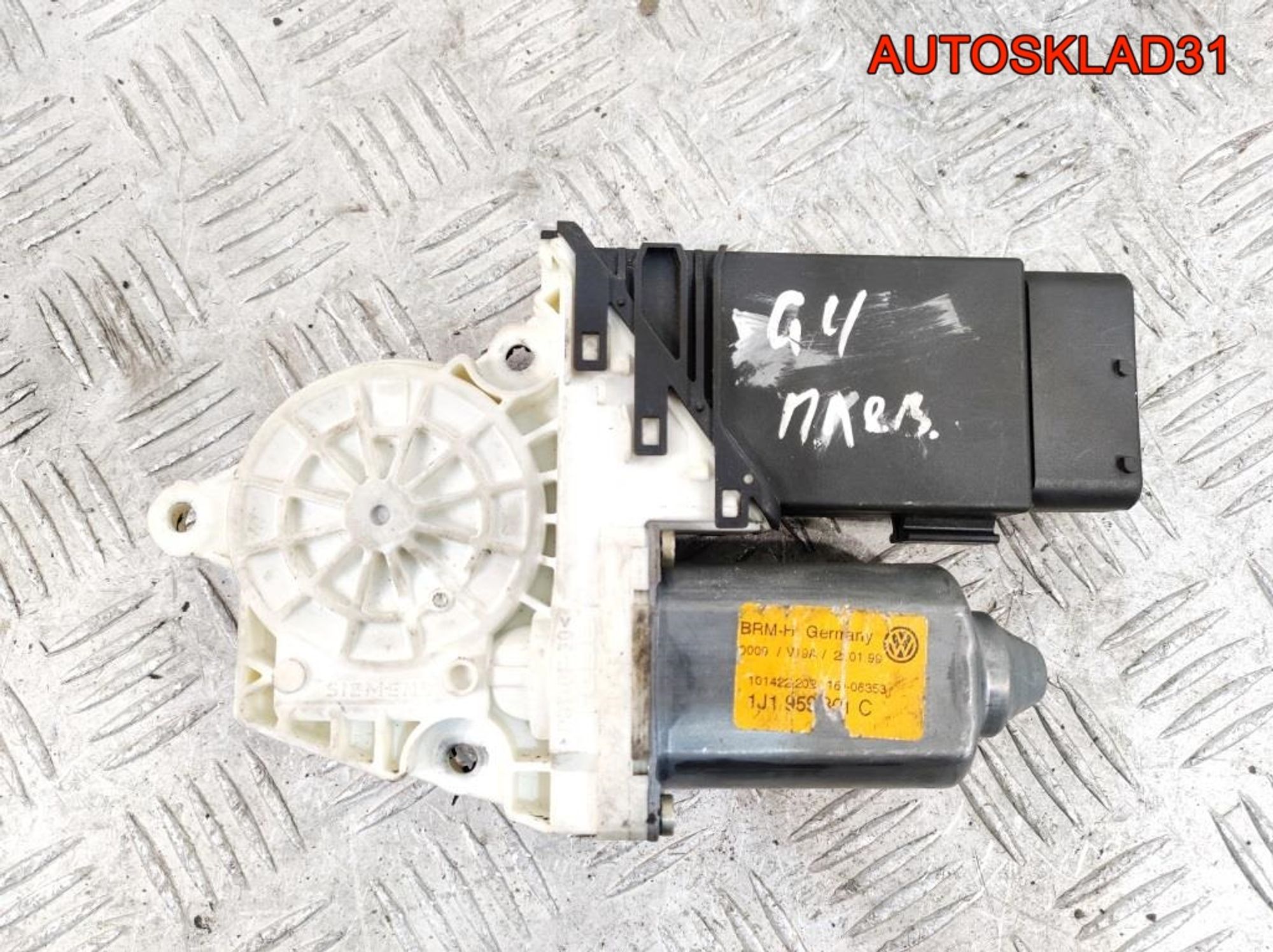 Моторчик стеклоподъёмника передний левый VW Golf 4 1J1959801C, 1400 рублей, Дубовое