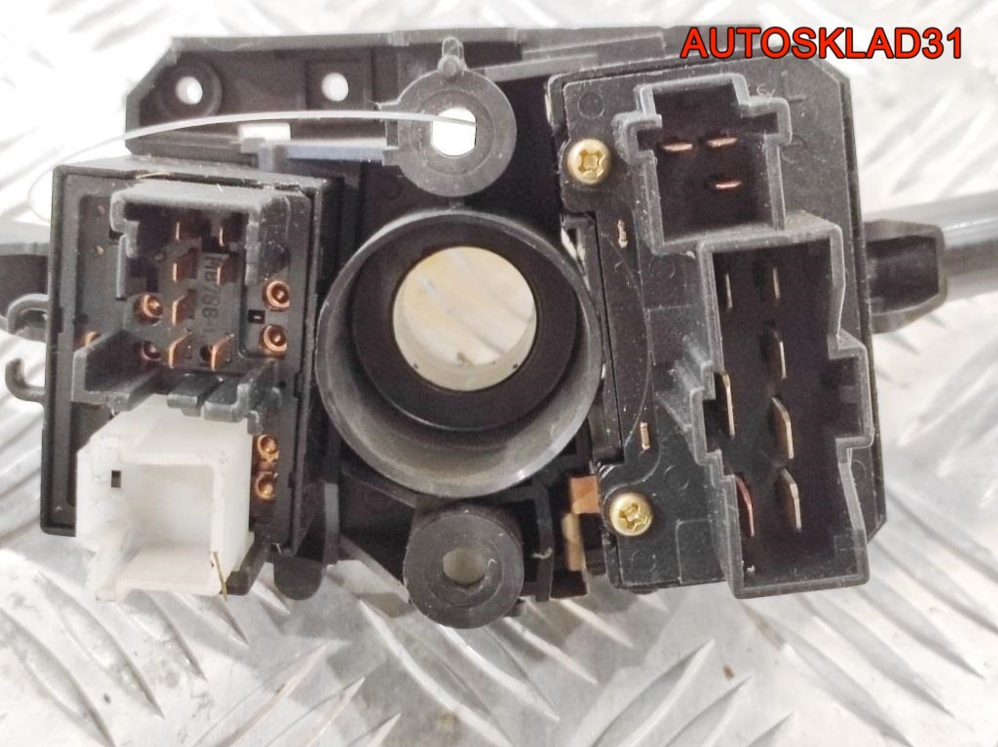 Переключатель подрулевой Honda Civic 4 HMTS13T, 1500 рублей, Дубовое