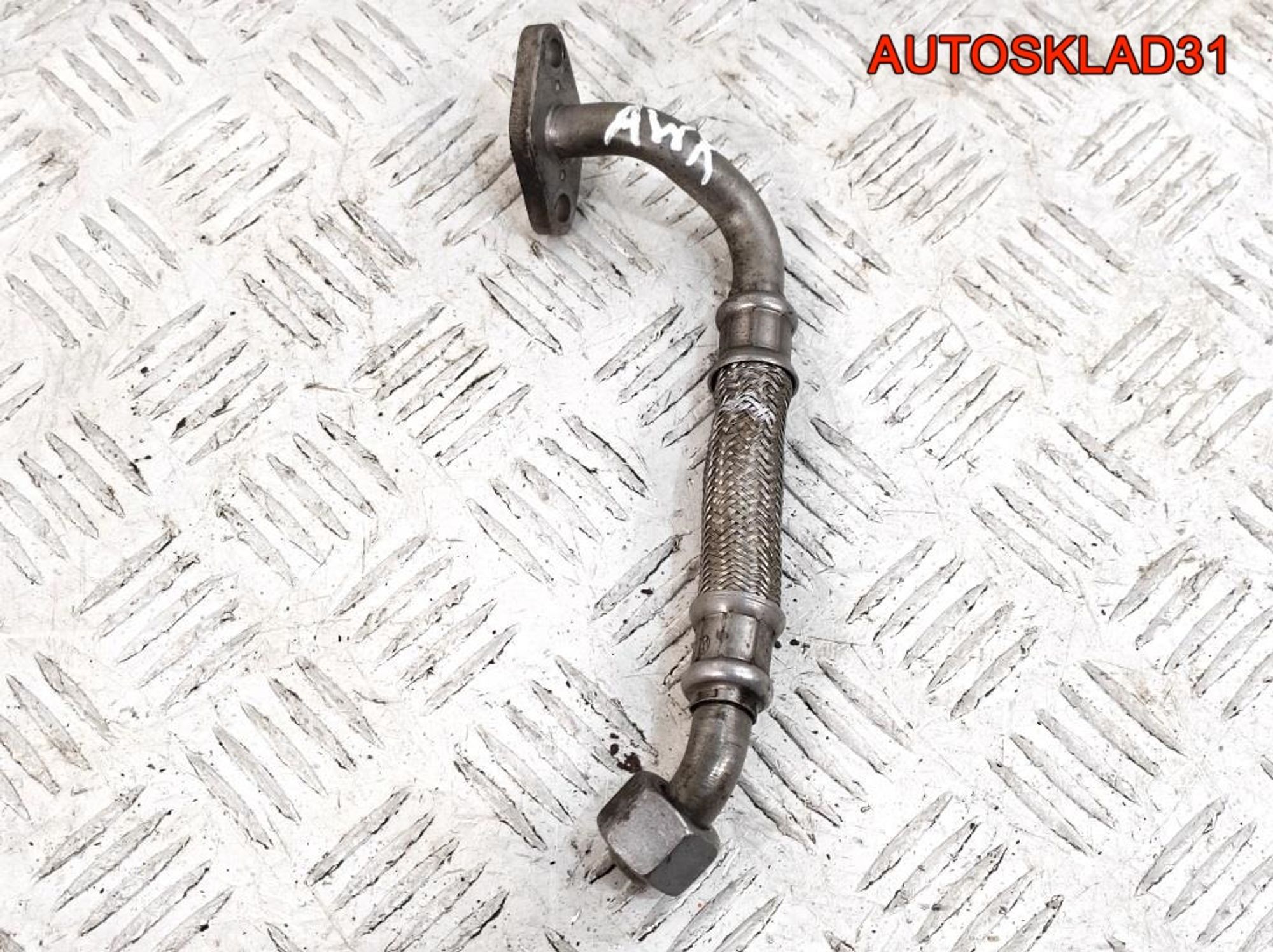 Трубка турбины Audi A4 B6 1.9 AWX 028145736AH, 1000 рублей, Дубовое