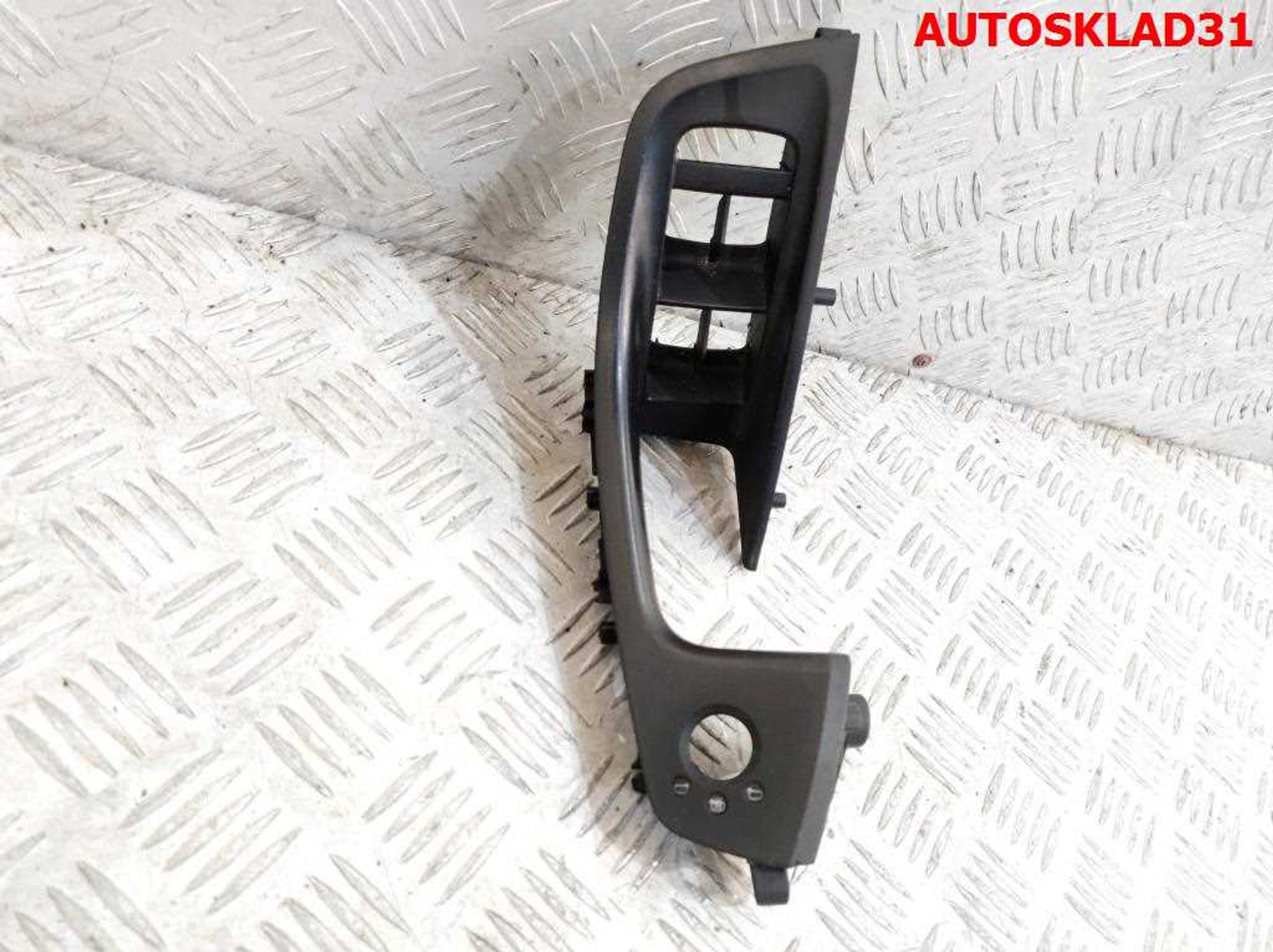 Накладка ручки двери левой Audi A6 C7 4G 4G1867171, 600 рублей, Дубовое