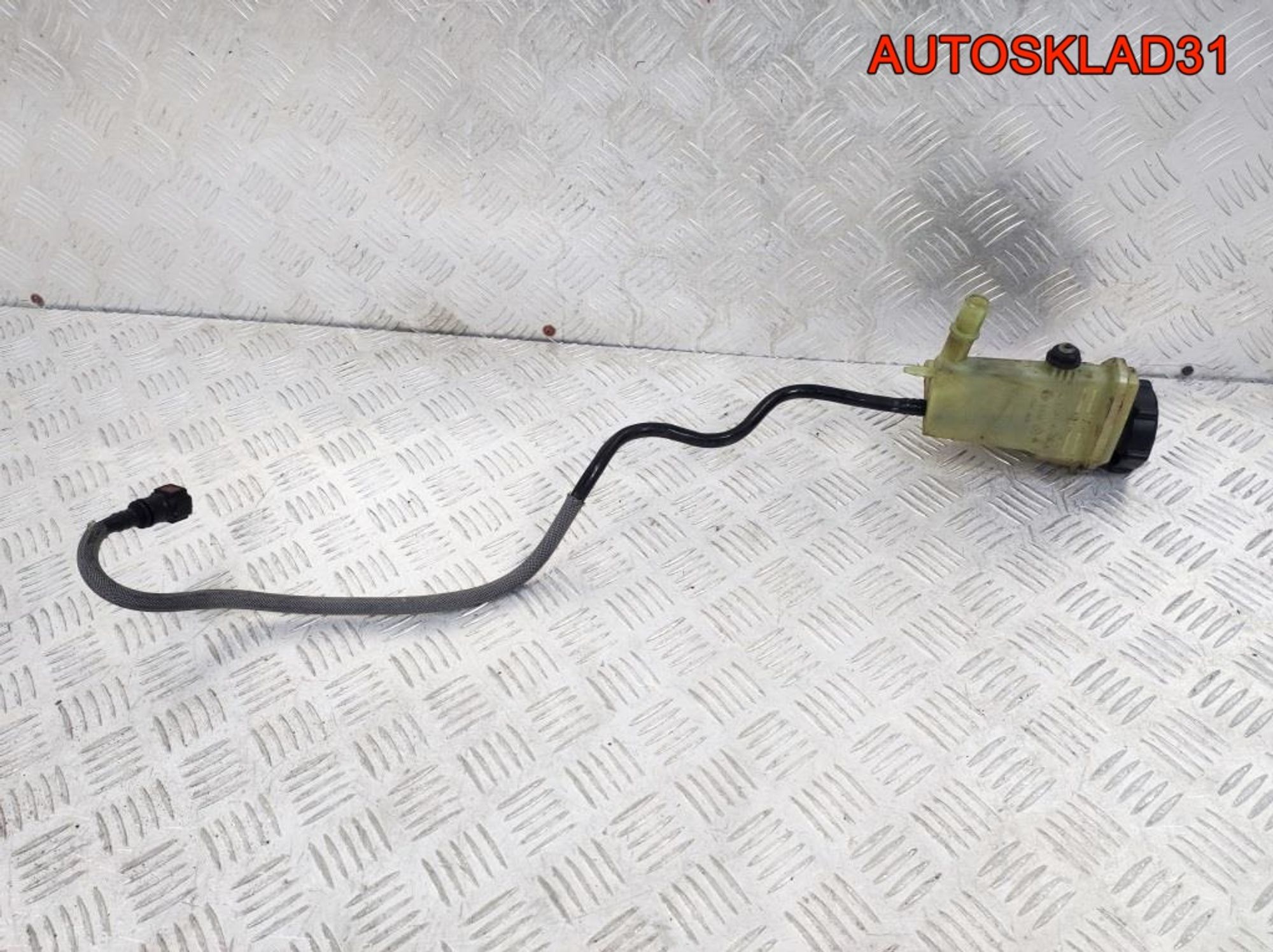 Бачок гидроусилителя руля Ford Fusion 2S6C3531AC, 5500 рублей, Дубовое