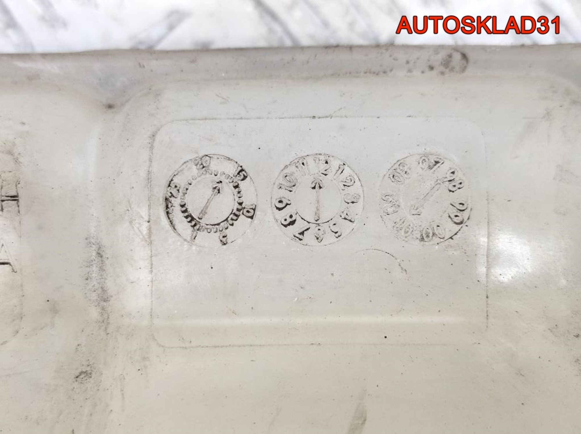 Бачок расширительный Ford Focus 1 98AB8K218BH, 1000 рублей, Дубовое