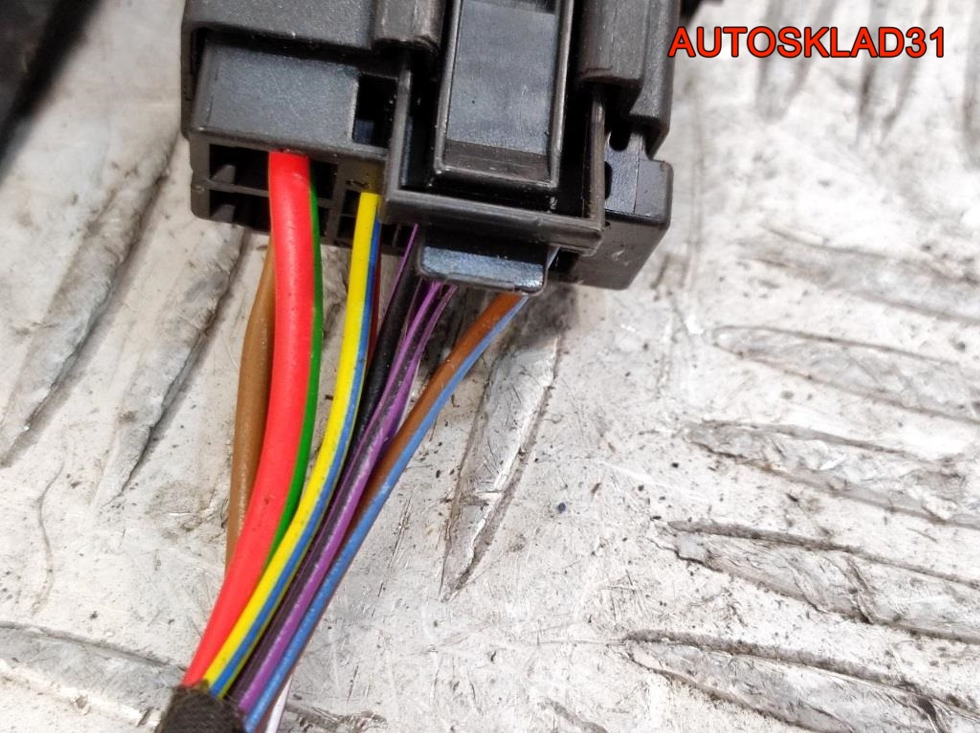 Реле электробензонасоса VW Golf 6 1K0906093F, 4500 рублей, Дубовое