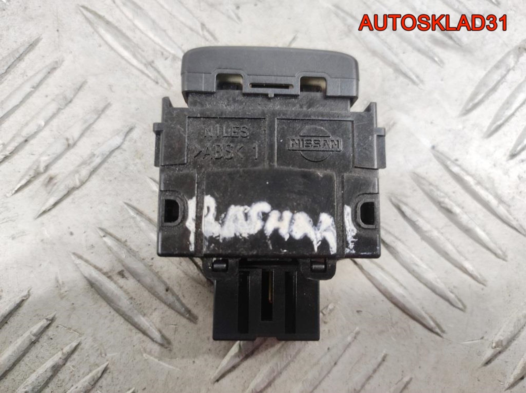 Кнопка ESP Nissan Qashqai J10 25145JD00A, 800 рублей, Дубовое