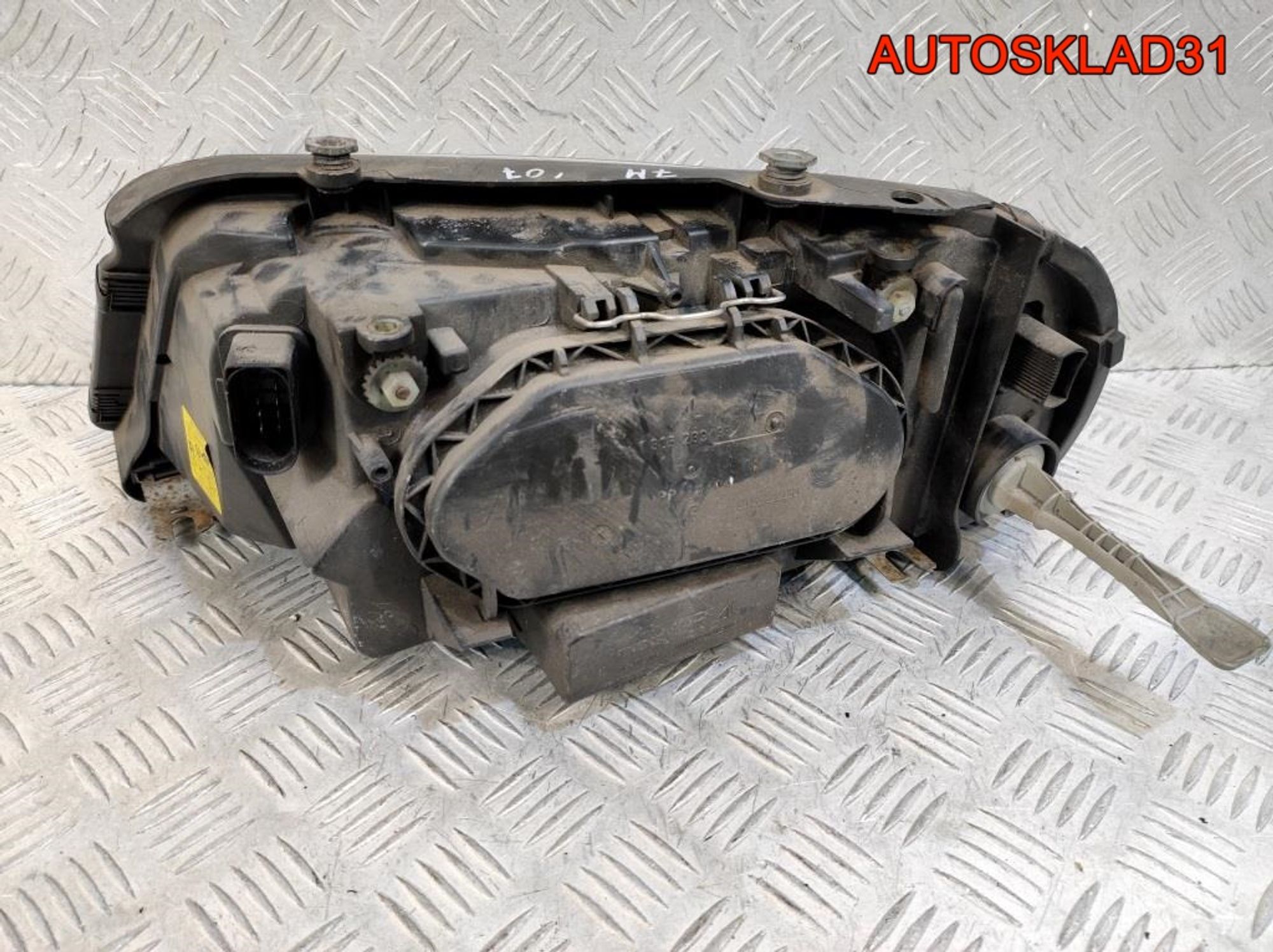 Фара правая SEAT Alhambra 1 7M7941016N Рестайлинг, 7300 рублей, Дубовое