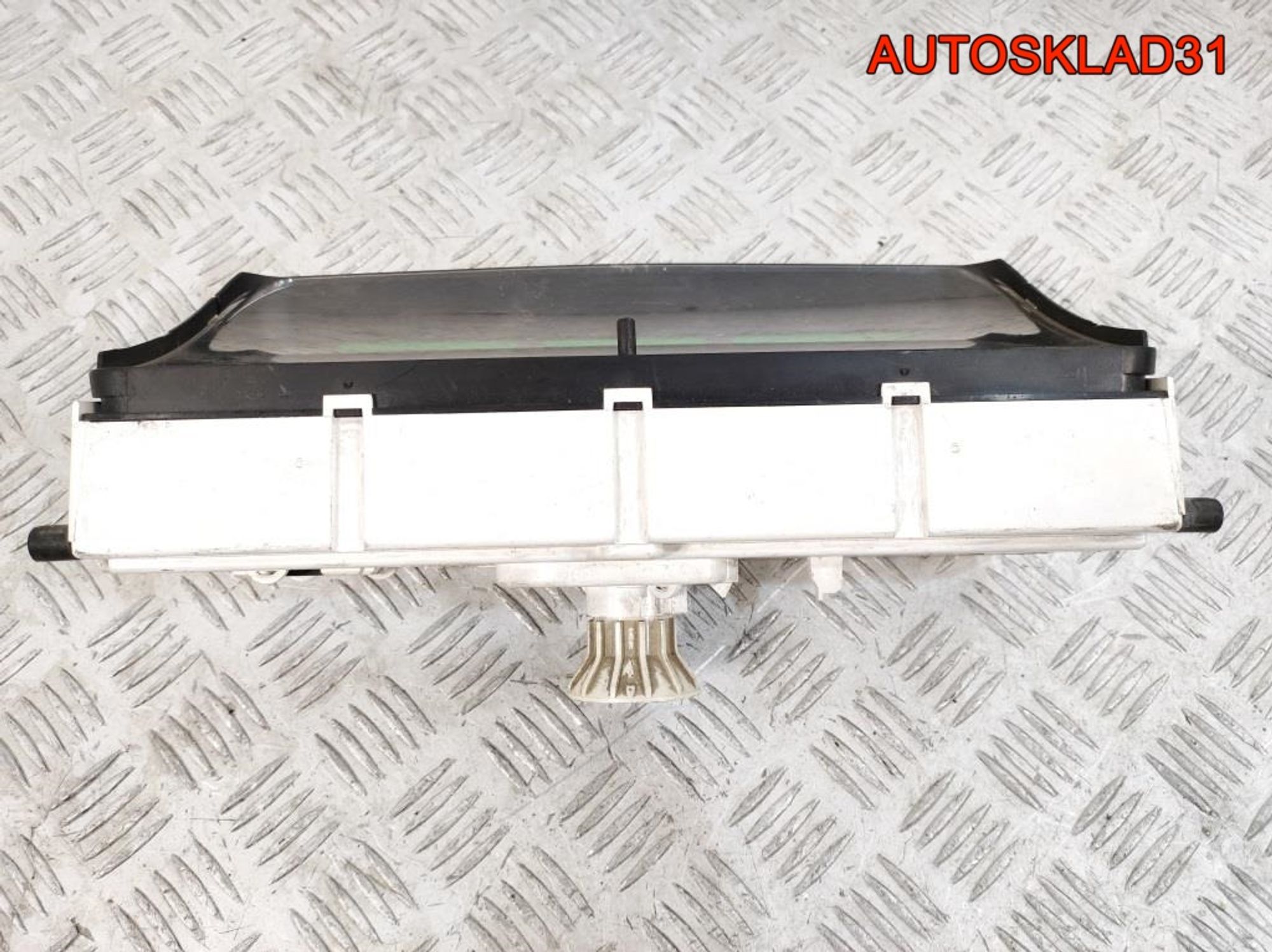 Панель приборов VW Passat B3 357919033GP Бензин, 12000 рублей, Дубовое