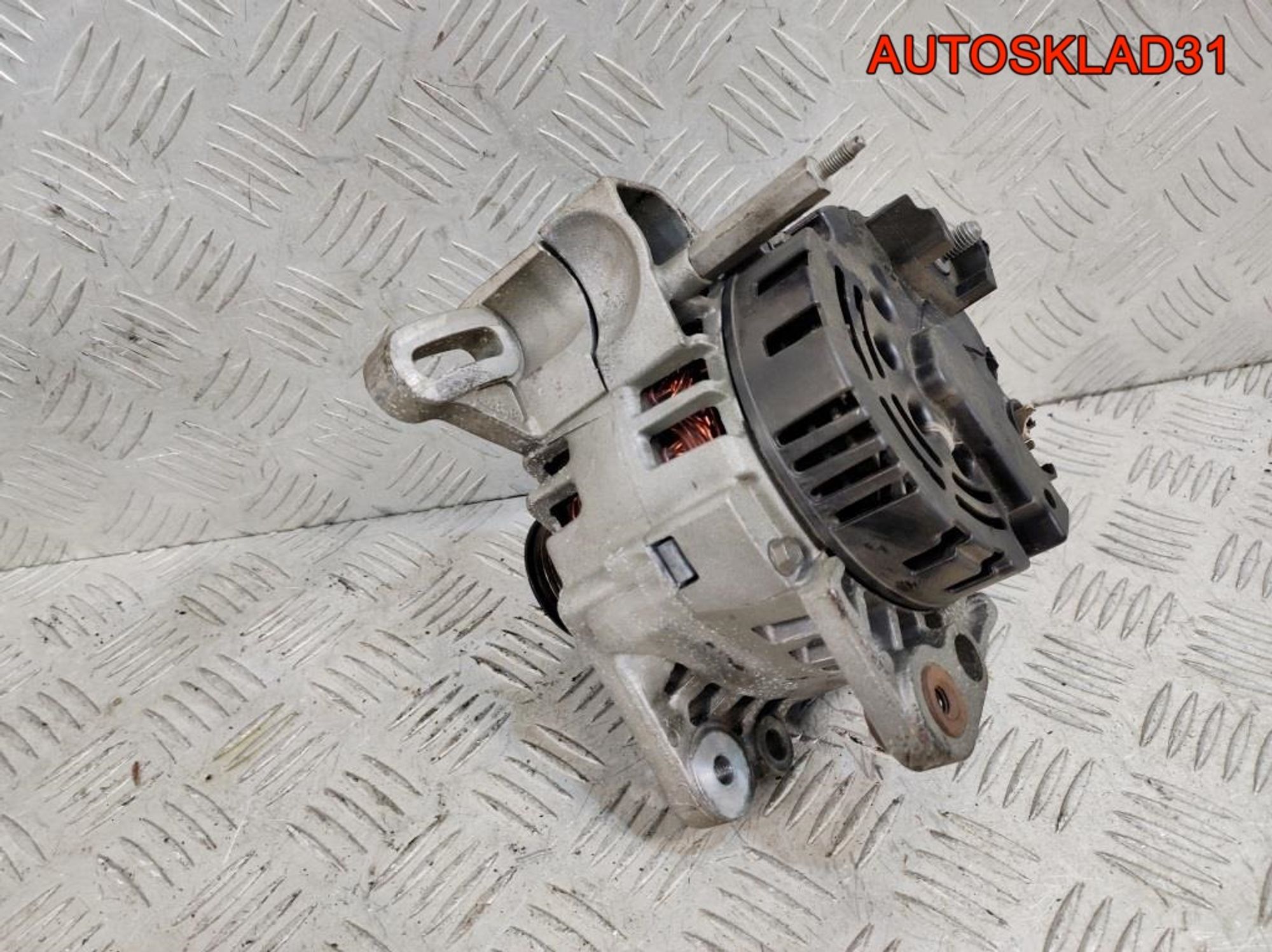 Генератор 70A VW Polo 1,4 BBY 037903025N Бензин, 3600 рублей, Дубовое