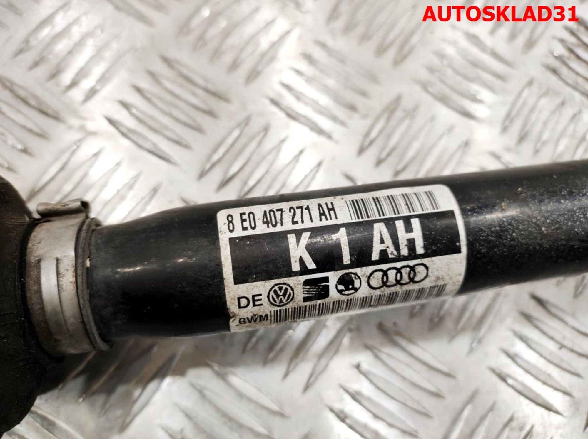 Полуось передняя левая Audi A4 B6 2.0 ALT Бензин МКПП 8E0407271AH, 5000 рублей, Дубовое