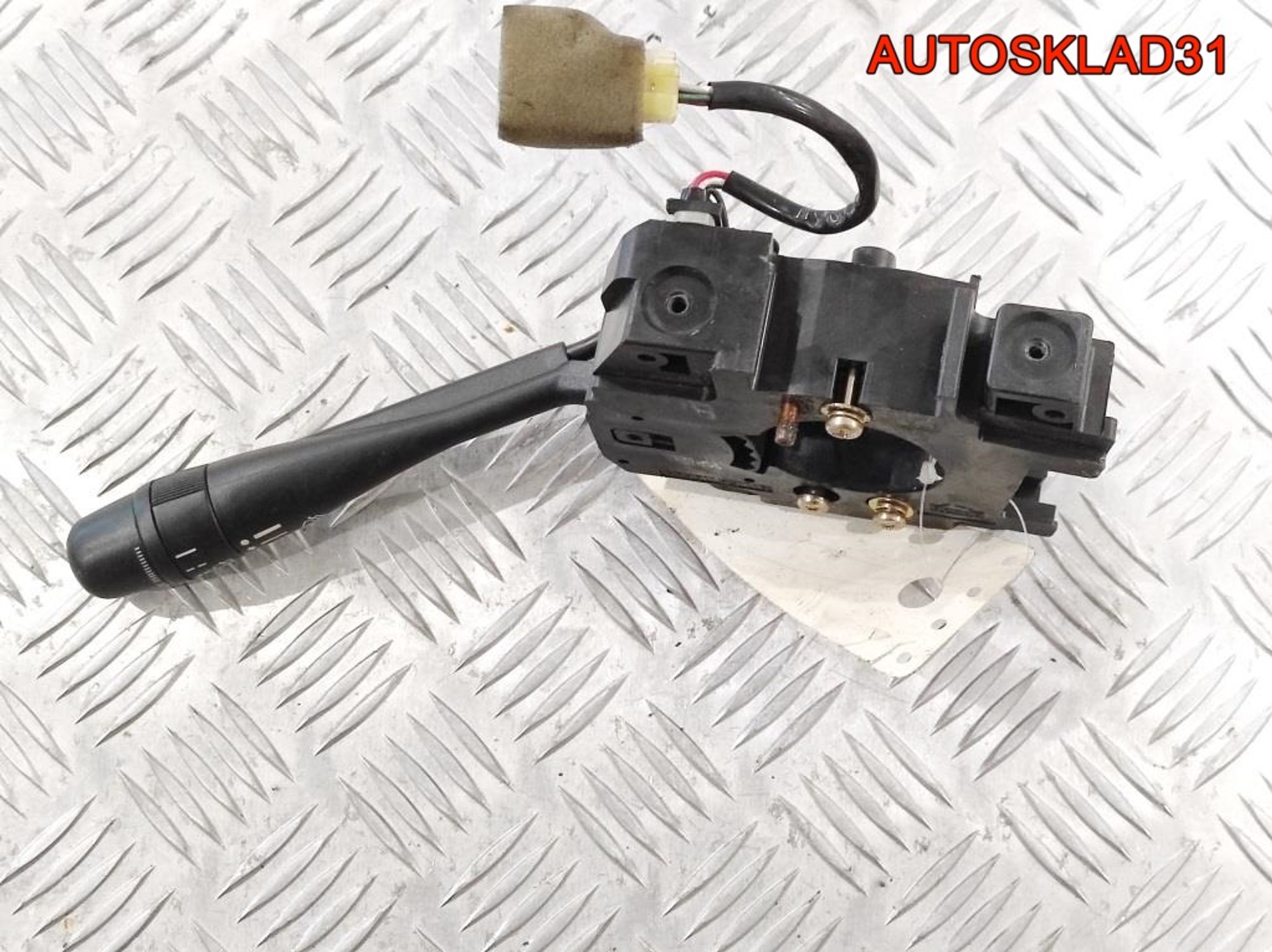 Переключатель стеклоочистителей Nissan Sunny N14, 1200 рублей, Дубовое