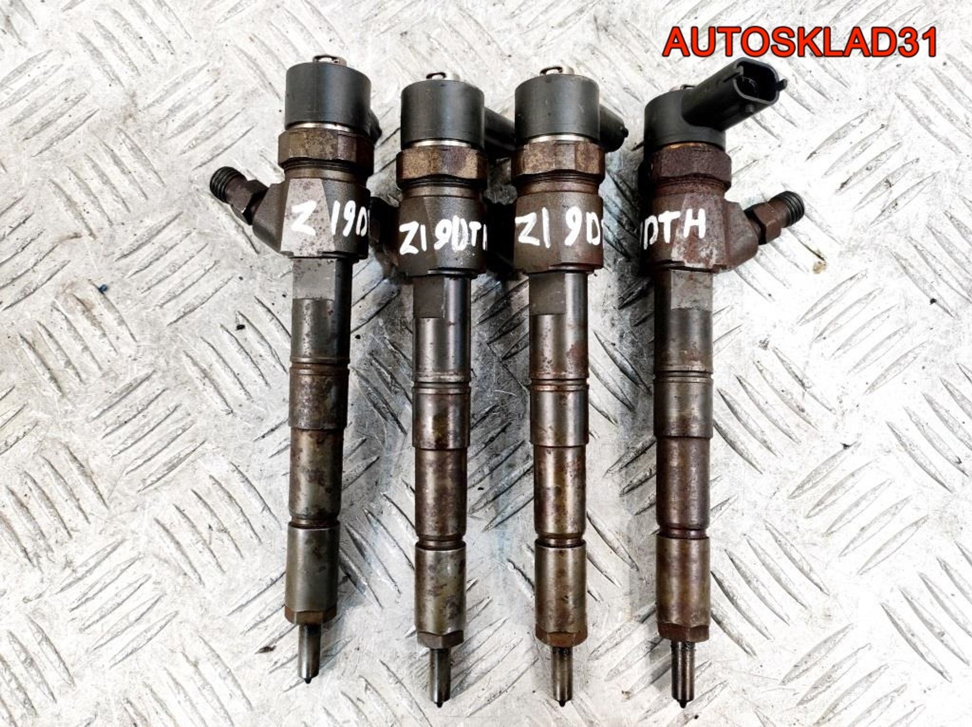 Форсунка дизельная Opel Astra H 1.9 Z19DTH 0445110243, 5000 рублей, Дубовое