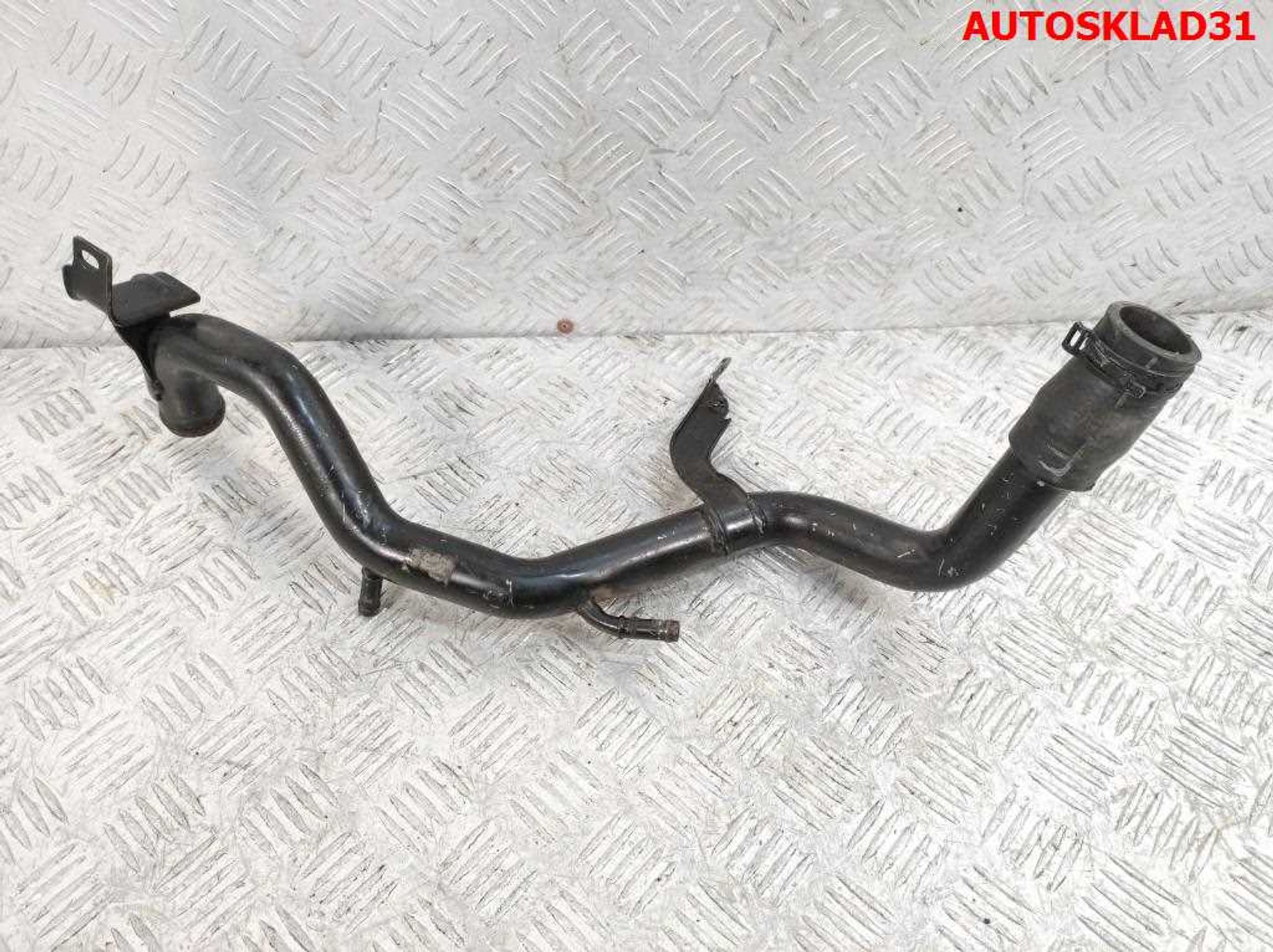 Трубка охлаждающей жидкости Audi A6 C6 2,0 Дизель 03G121071A, 1000 рублей, Дубовое