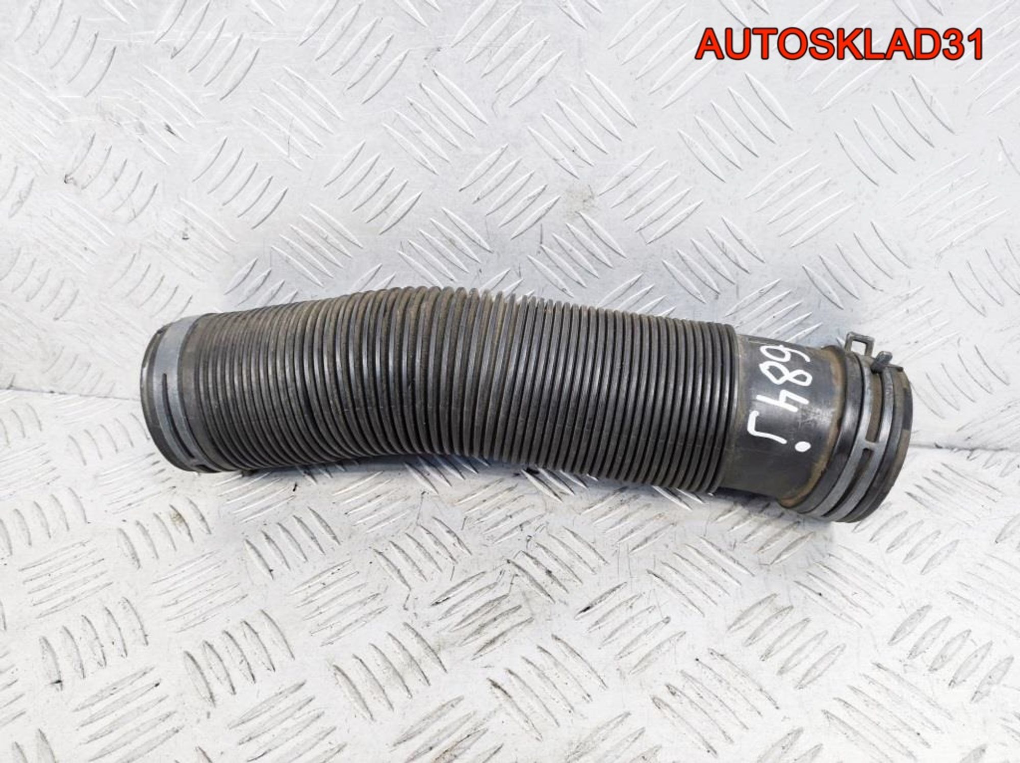 Патрубок воздушного фильтра VW Golf 4 1J0129684J, 900 рублей, Дубовое