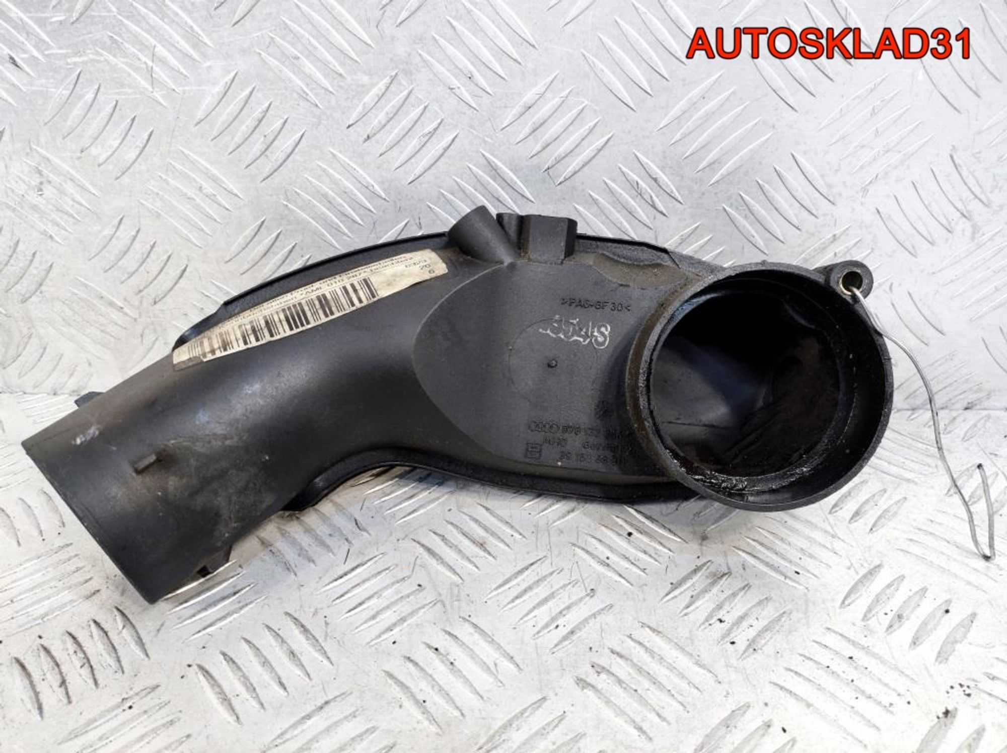 Воздуховод VW Passat B5 2,8 078133356S Бензин, 900 рублей, Дубовое