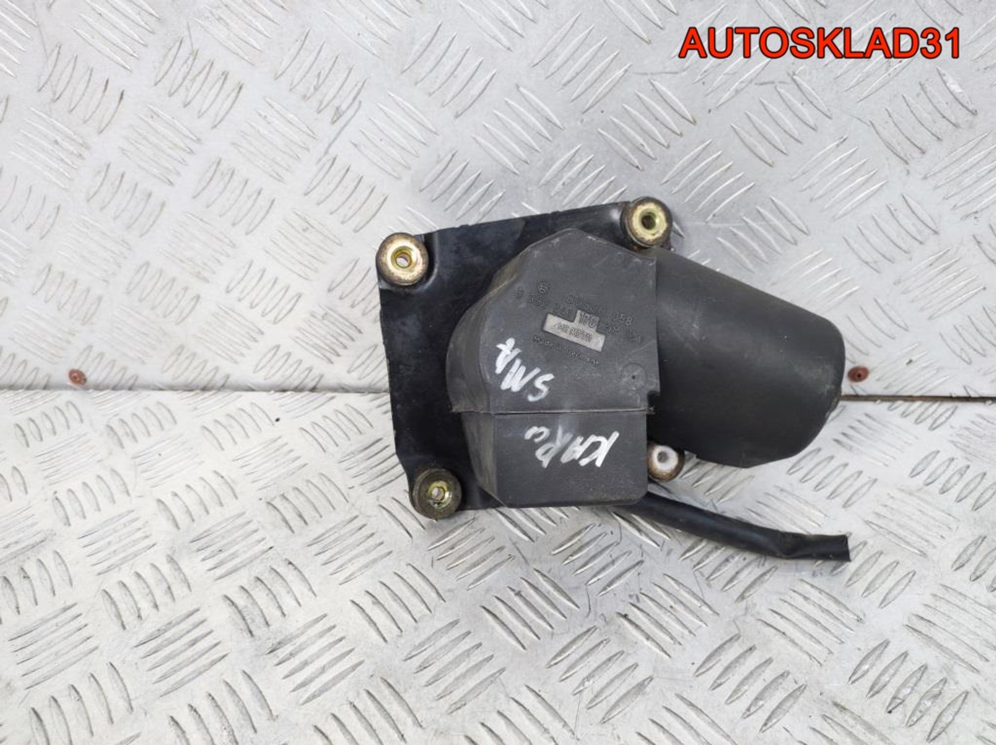 Моторчик стеклоочистителя Carisma DA MR910711, 900 рублей, Дубовое