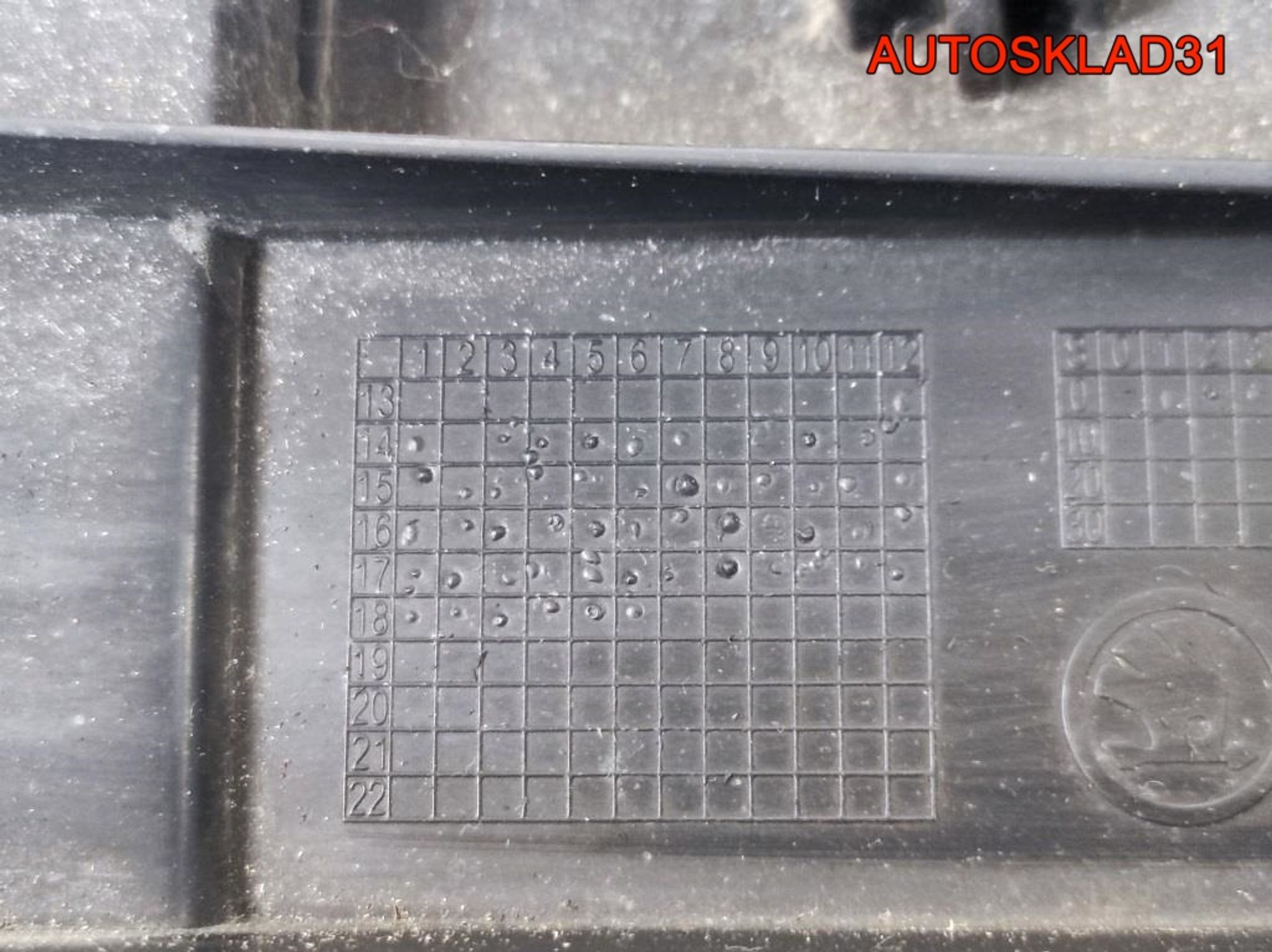 Накладка на передний бампер Skoda Fabia 3, 3300 рублей, Дубовое