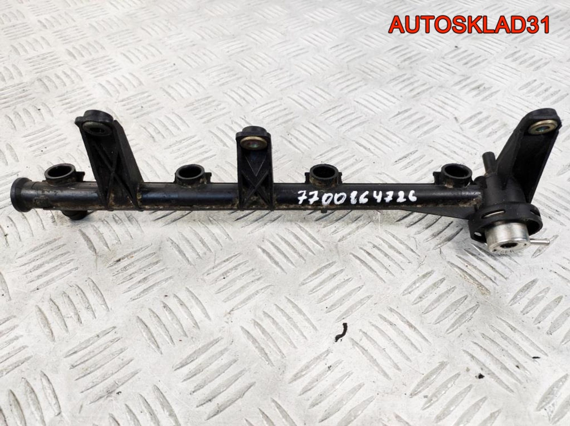 Рейка топливная Renault Megane 1 7700864726, 900 рублей, Дубовое