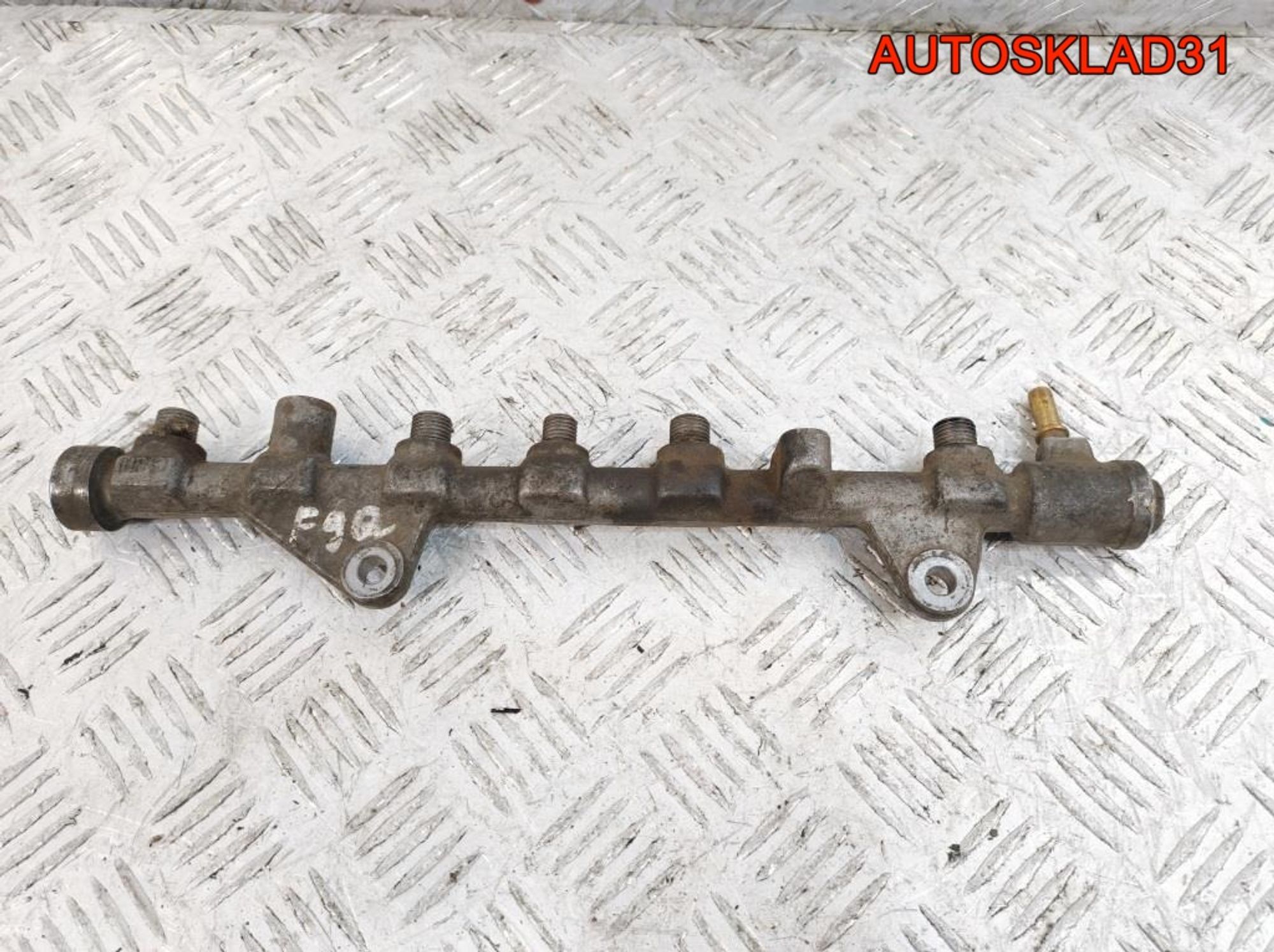 Рейка топливная Renault Megane 2 F9Q 8200620689, 1500 рублей, Дубовое