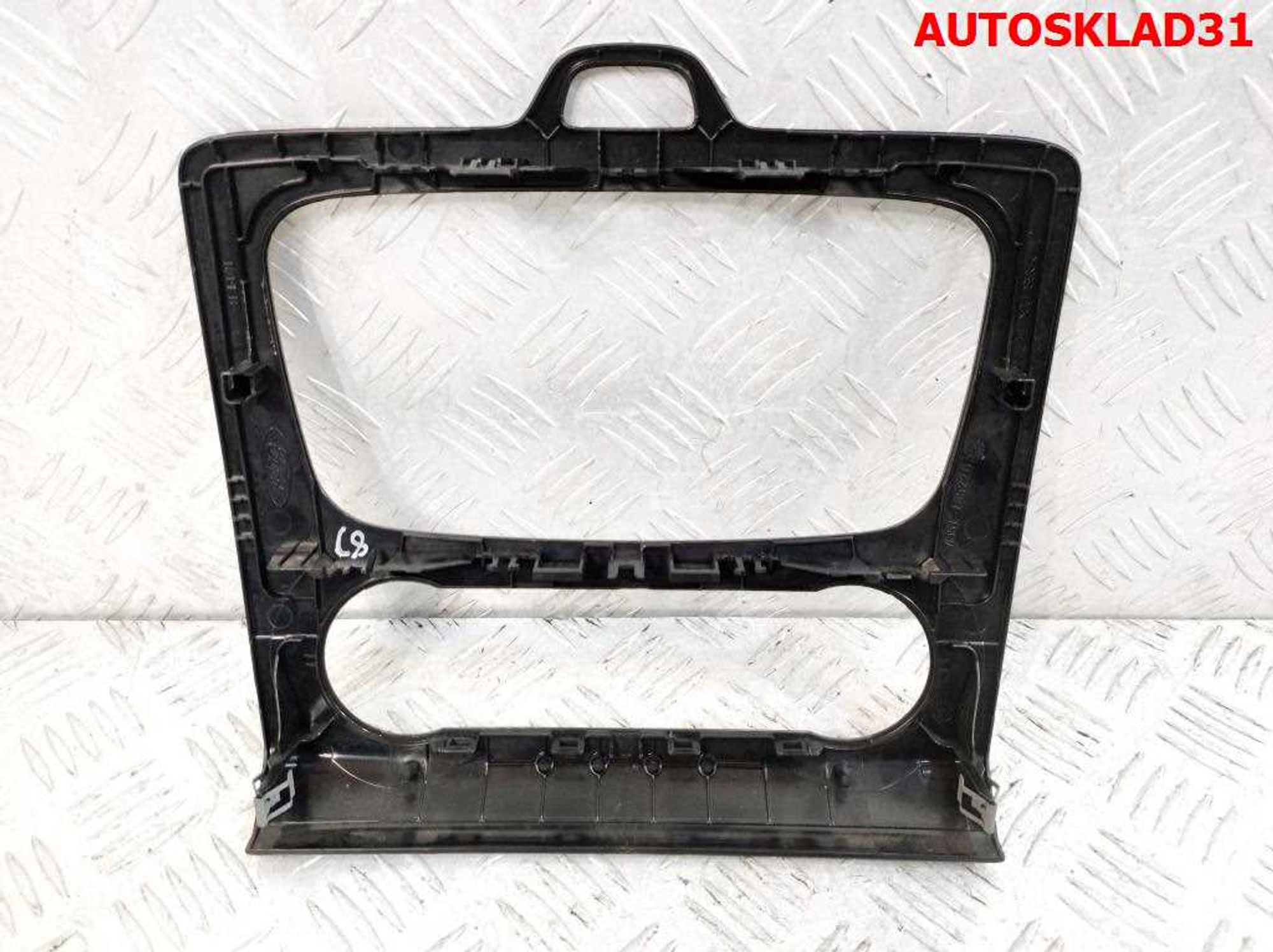 Рамка магнитолы Ford Focus 2 7M5118522D, 1600 рублей, Дубовое