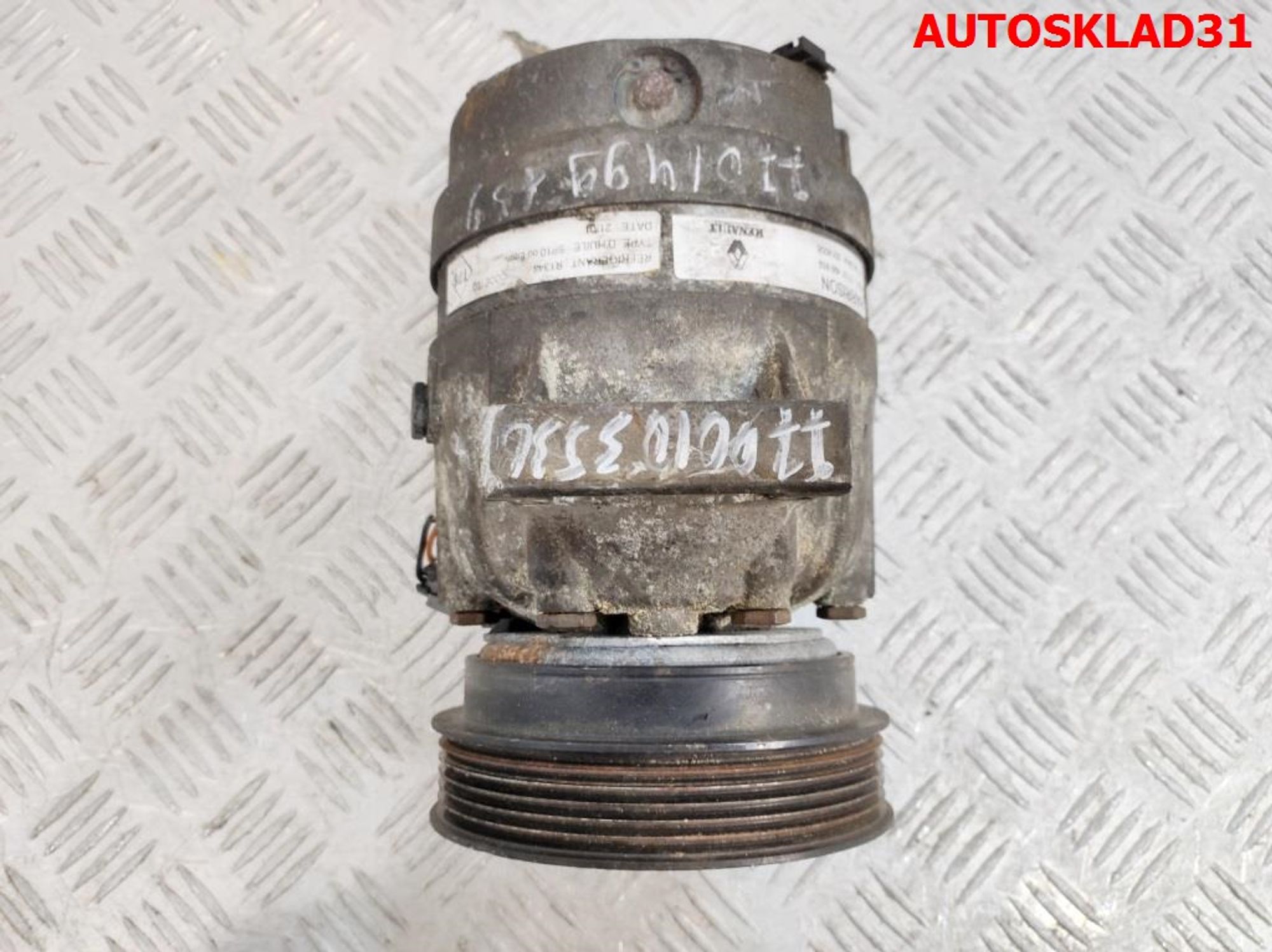 Компрессор кондиционера Renault Megane 1 1,6 K4M 7701499859, 2500 рублей, Дубовое
