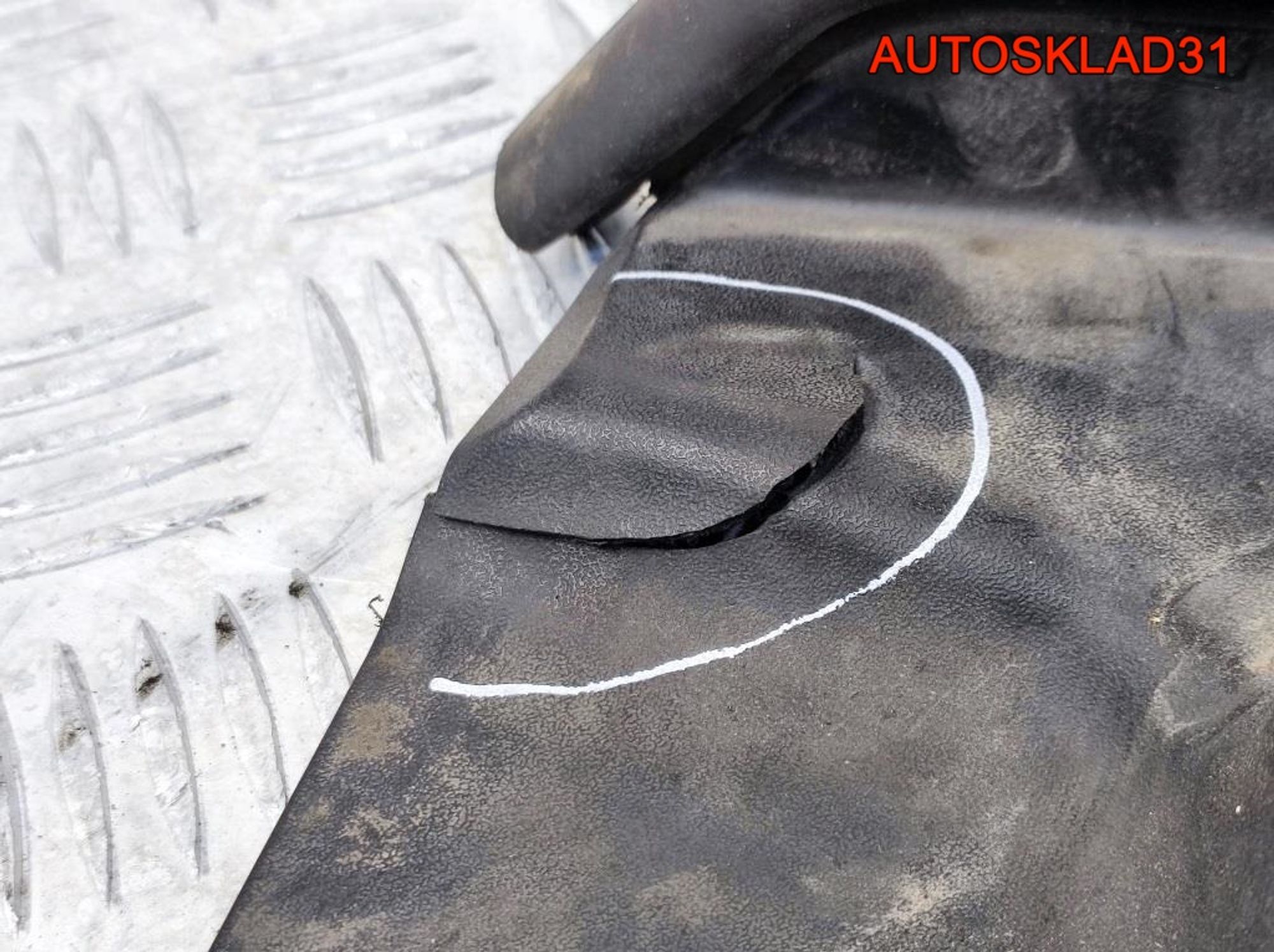 Решетка стеклоочистителя Ford C-MAX 2 AM51R02216AD, 1300 рублей, Дубовое