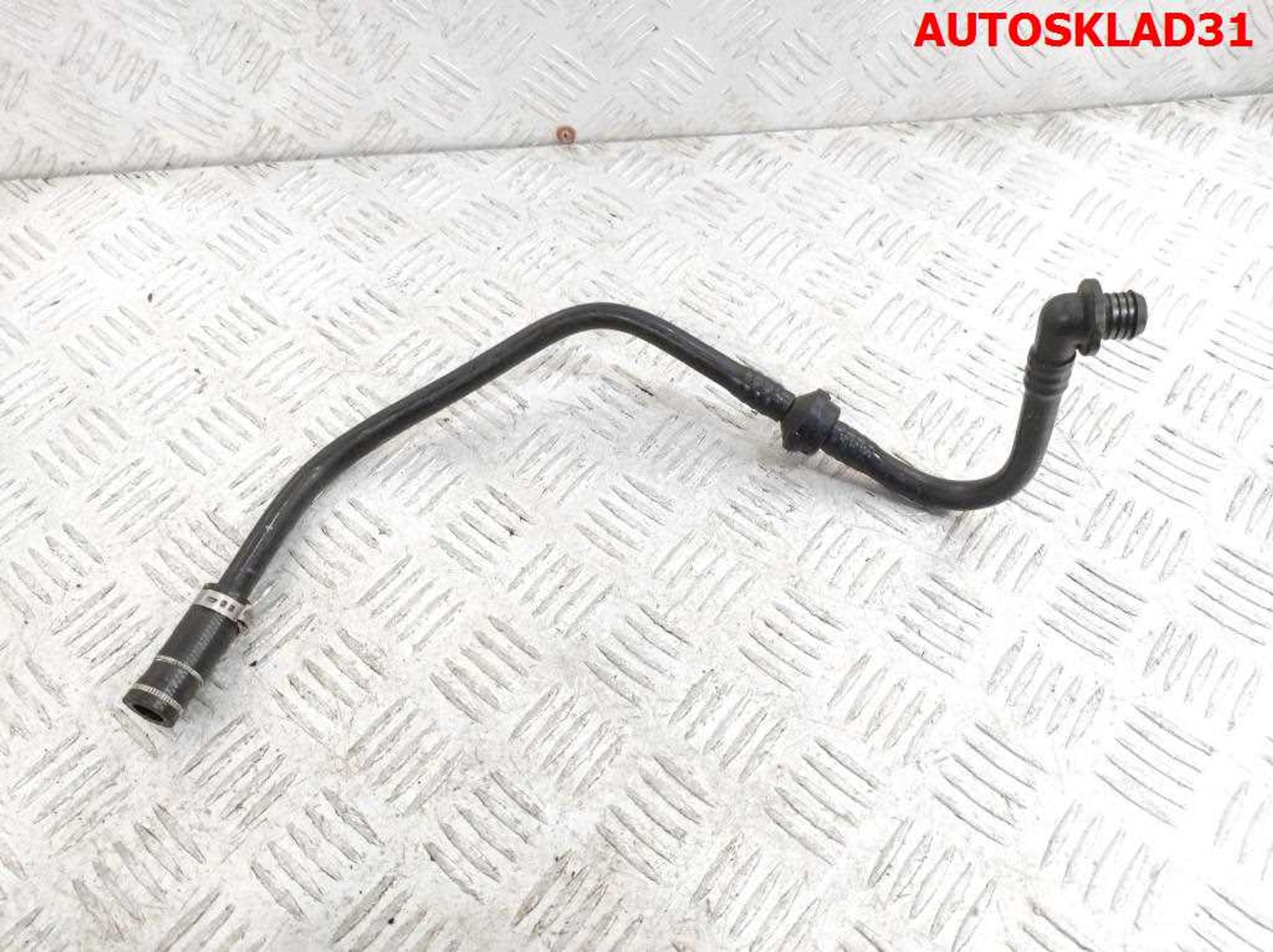 Трубка вакуумная VW Golf 4 1J0612041DF, 700 рублей, Дубовое