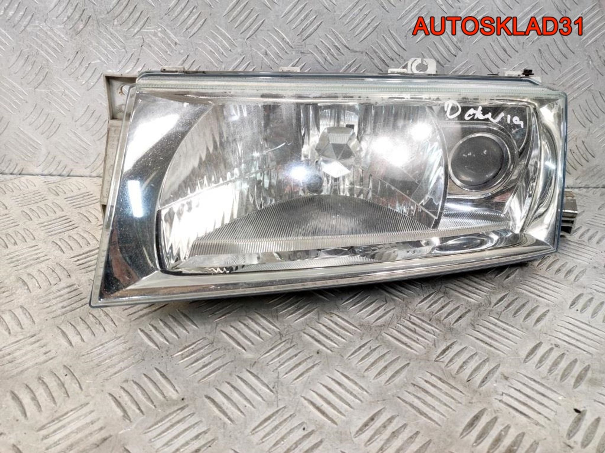 Фара левая Skoda Octavia A4 1U1941015L, 8100 рублей, Дубовое