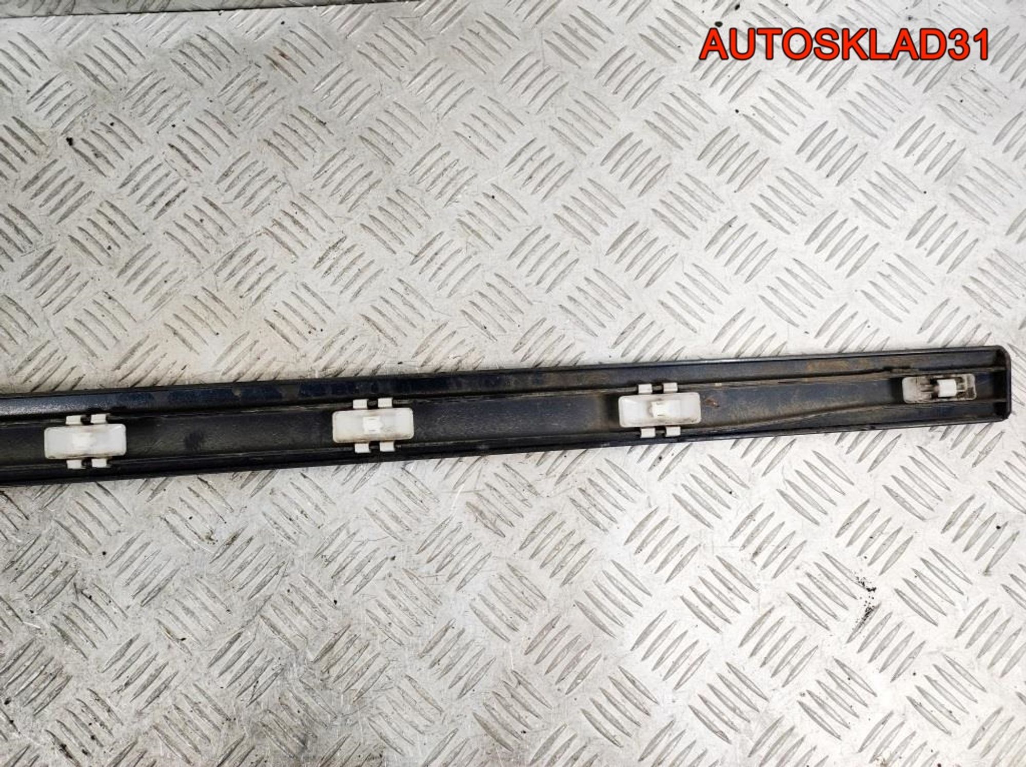 Молдинг передней левой двери Mercedes W211 A2116900962, 900 рублей, Дубовое