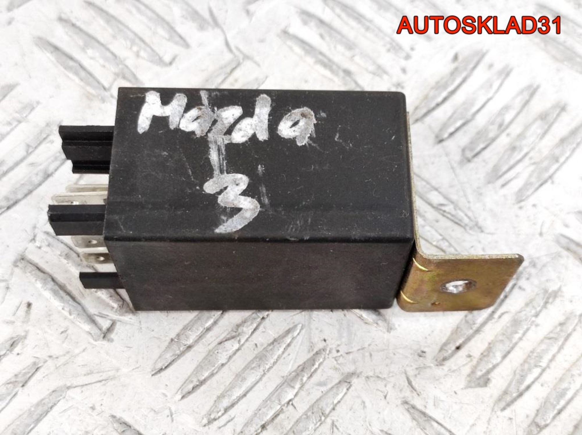 Реле согласования фаркопа Mazda 3 BK 58227004, 1500 рублей, Дубовое