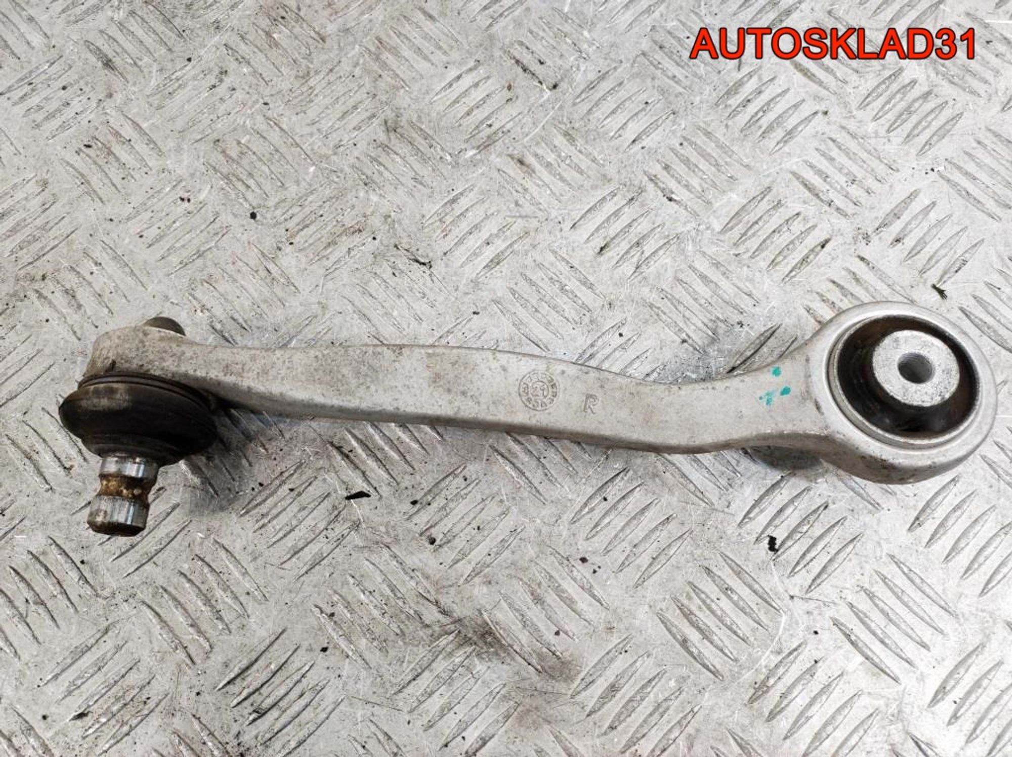 Рычаг передний верхний правый задний Audi A6 C6 4E0407510G, 900 рублей, Дубовое