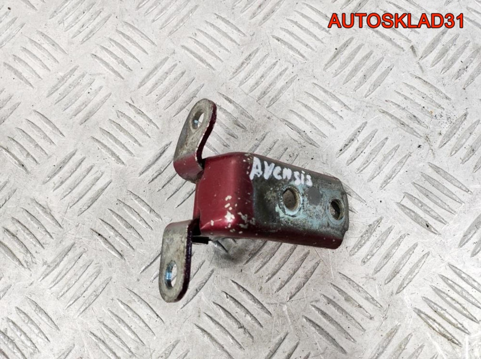 Петля двери задней правой нижняя Toyota Avensis 2, 500 рублей, Дубовое