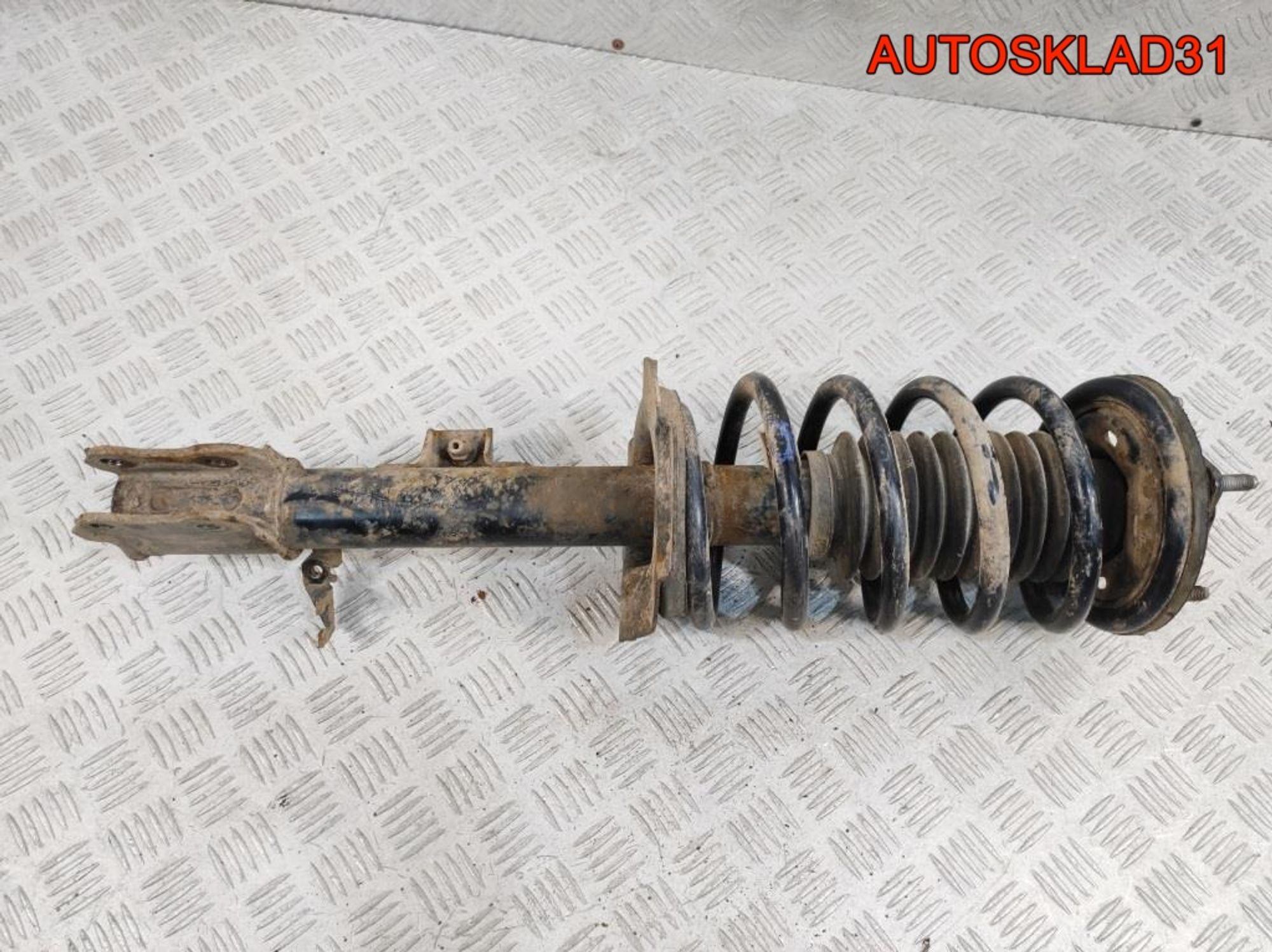 Амортизатор перед правый Ford Maverick 6L8418045AB, 5400 рублей, Дубовое